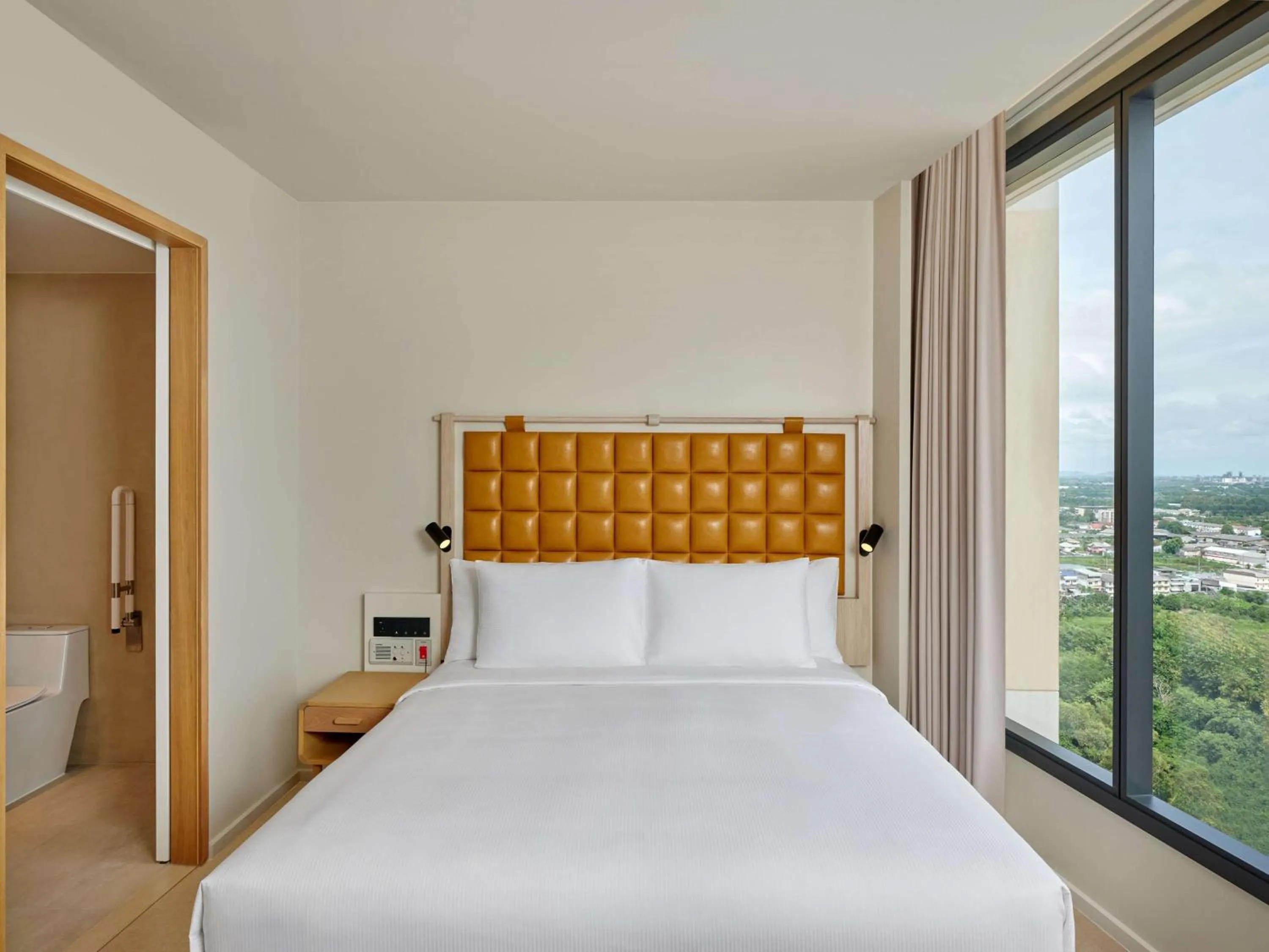 Bed in Hilton Garden Inn Rayong