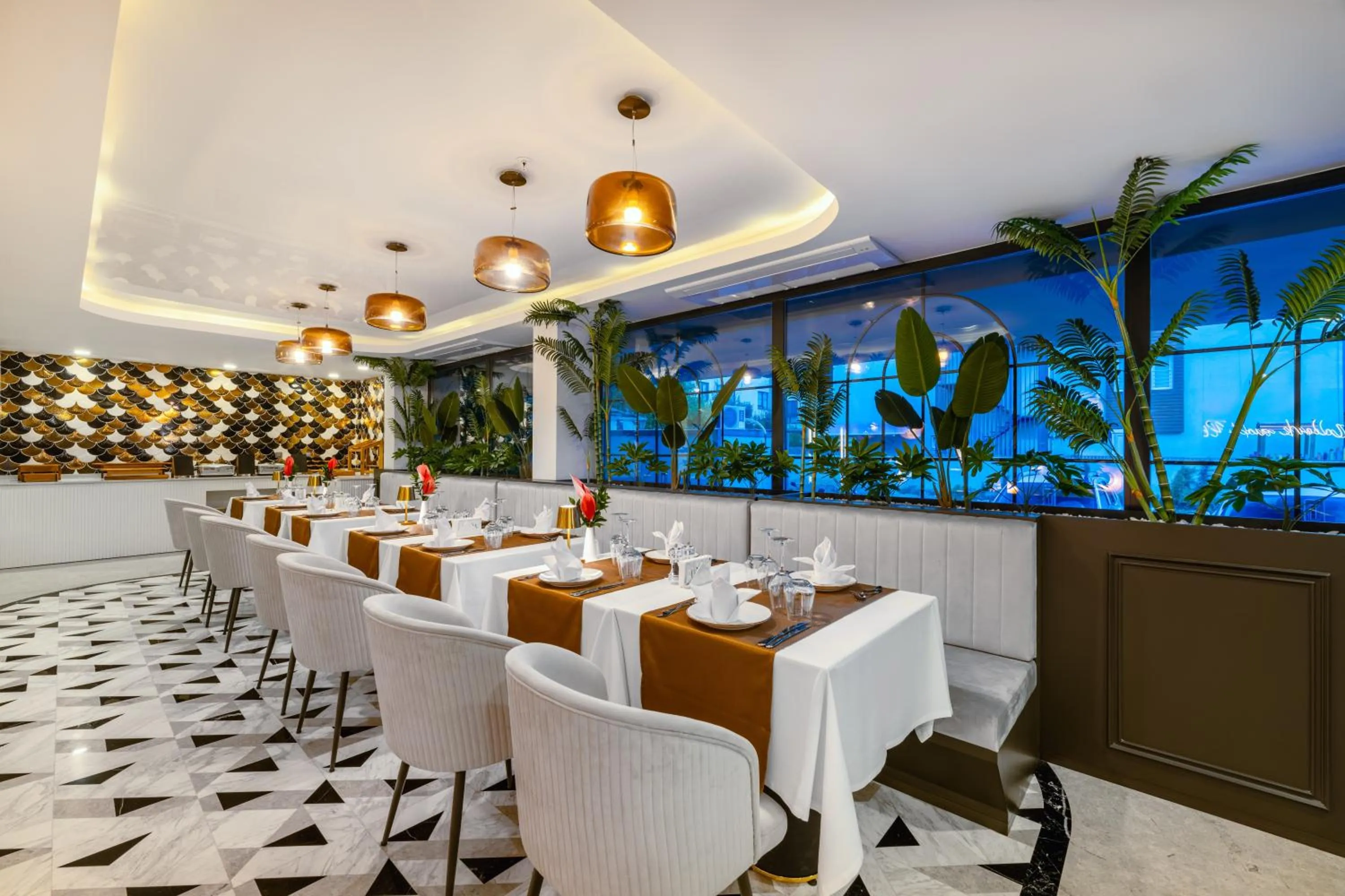 Restaurant/places to eat in Lexia Hotels