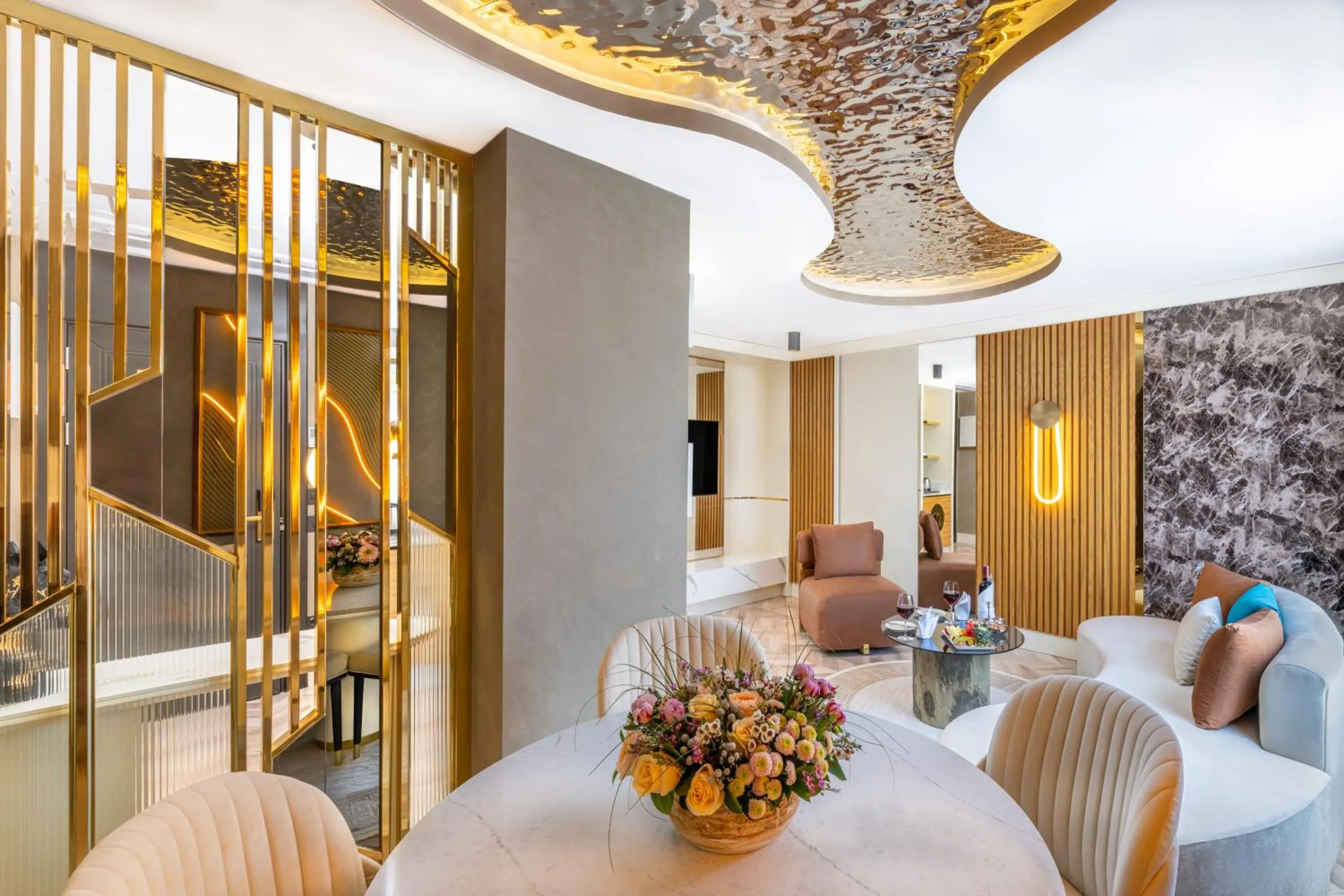 Living room, Bed in Lexia Hotels