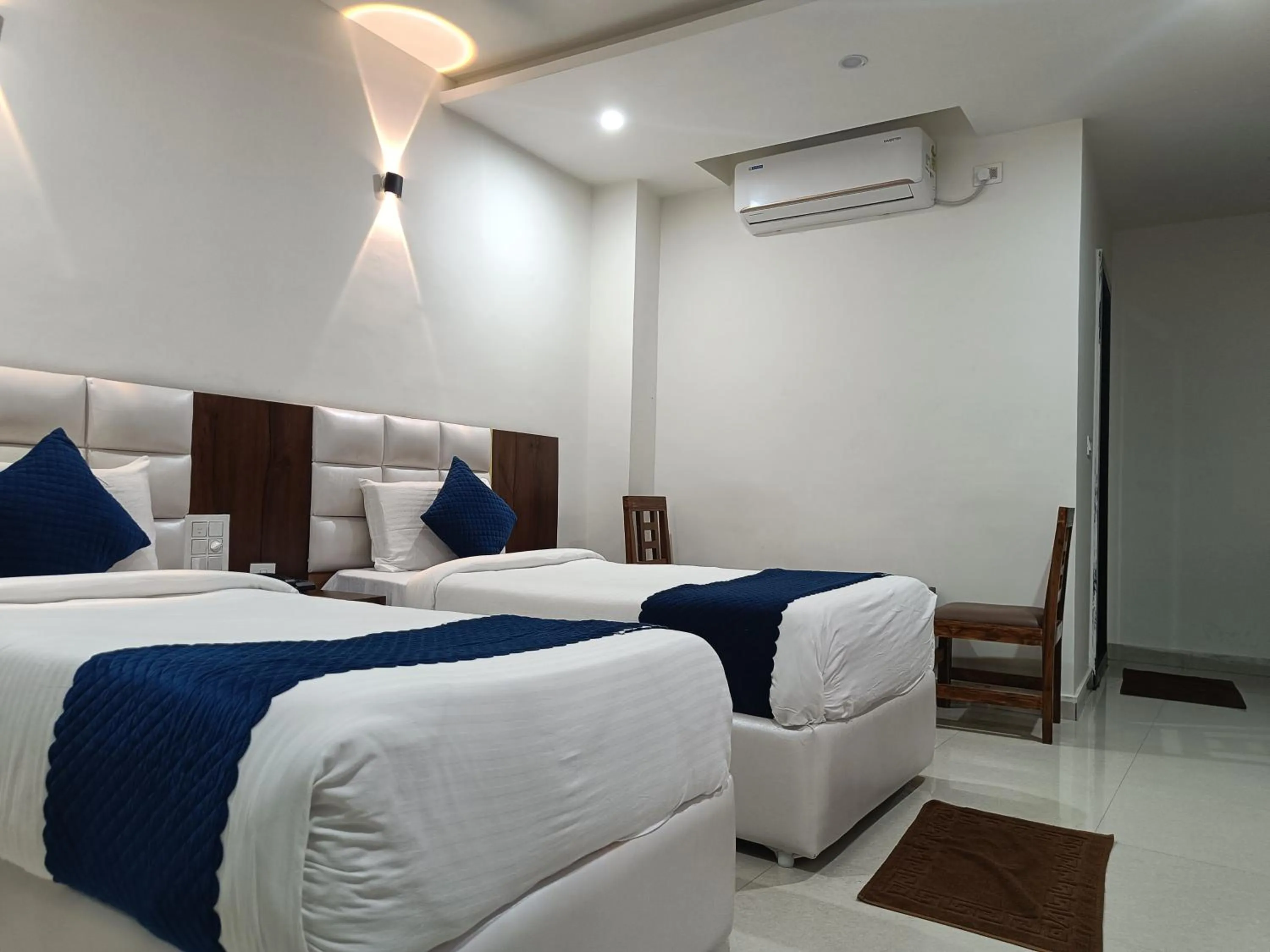 Bed in Hotel SkyLand