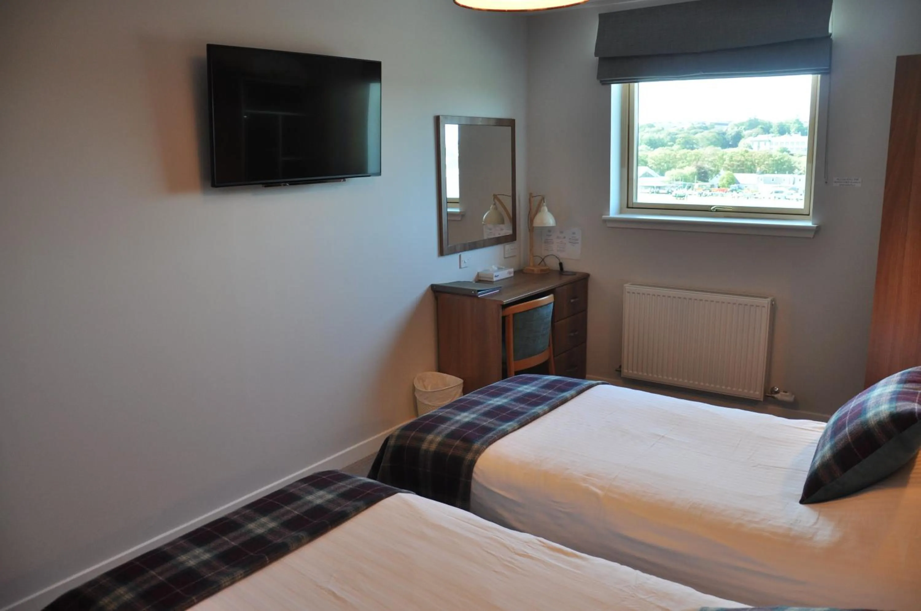 Photo of the whole room, Bed in Park Hotel