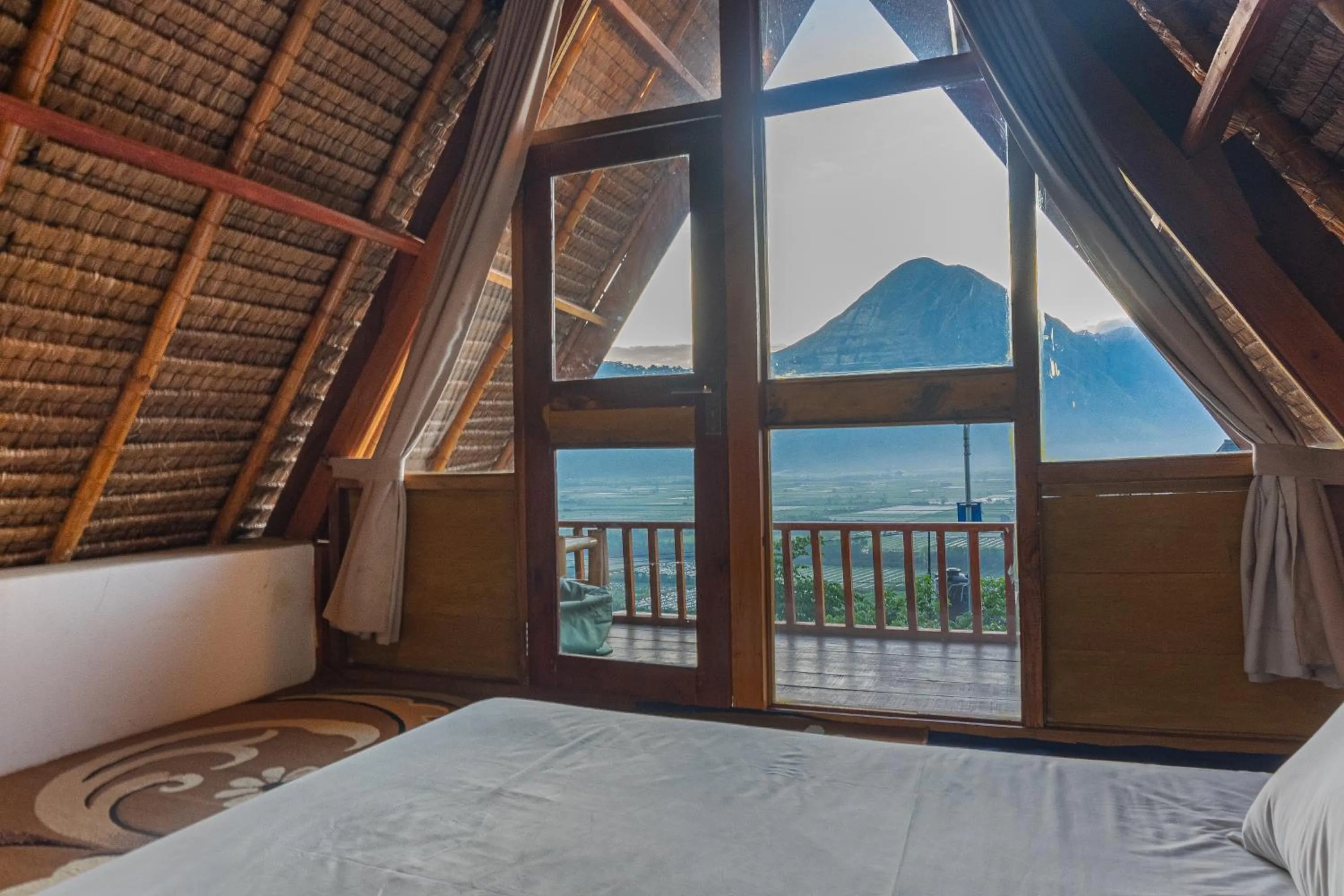 Bed in Bale Aur Sembalun