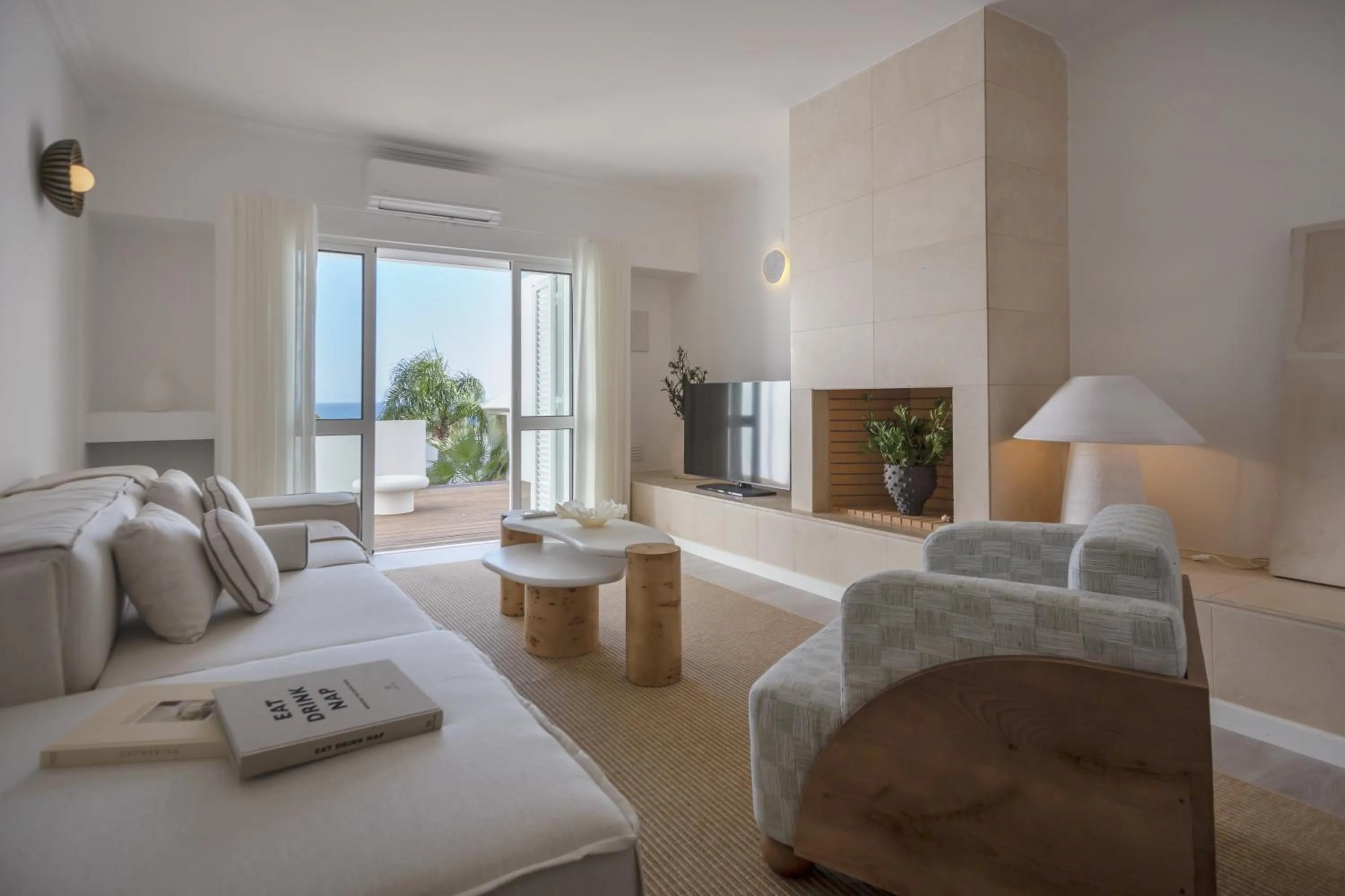 Living room in Villas d'Água Beachfront Resort