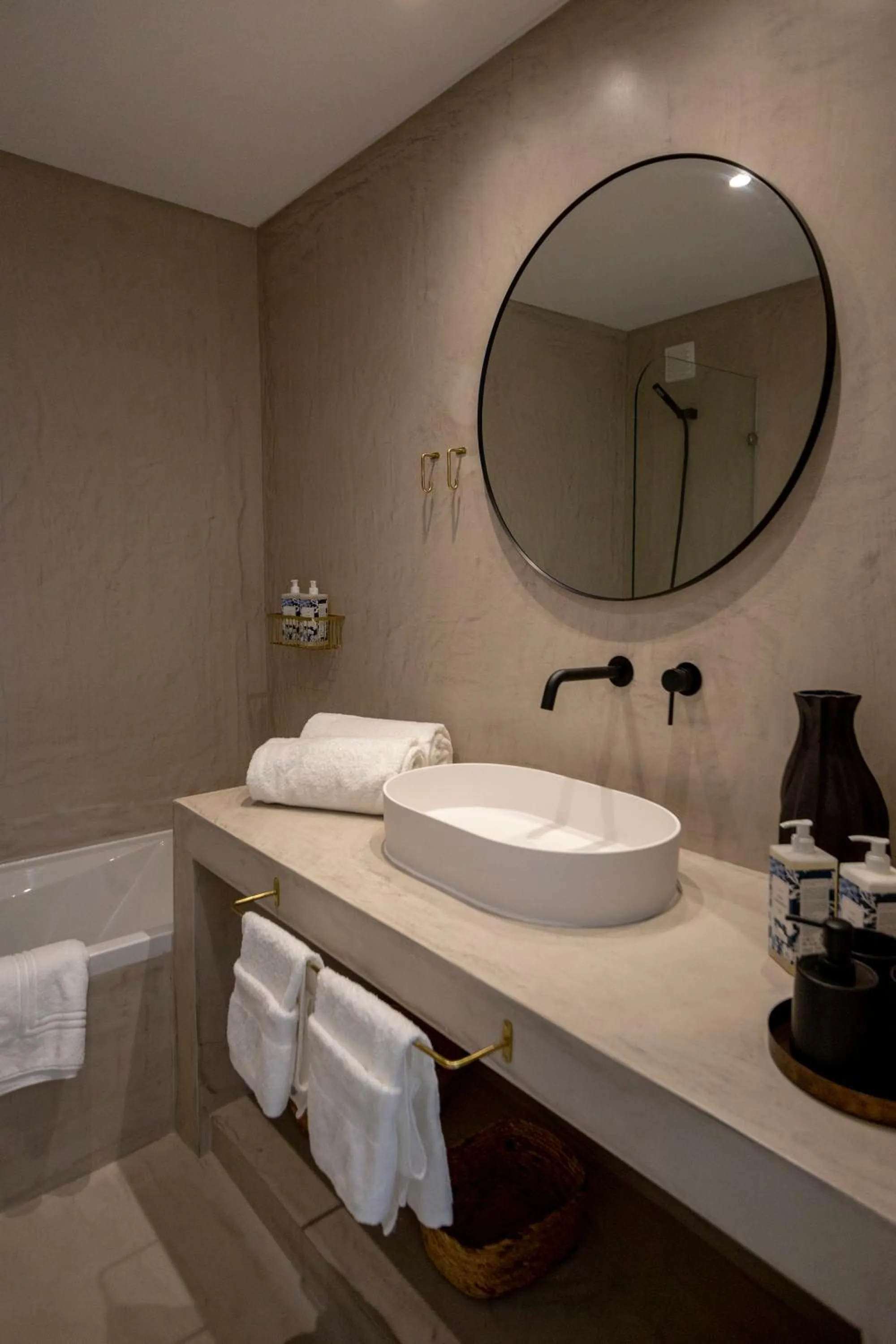 Bathroom in Villas d'Água Beachfront Resort