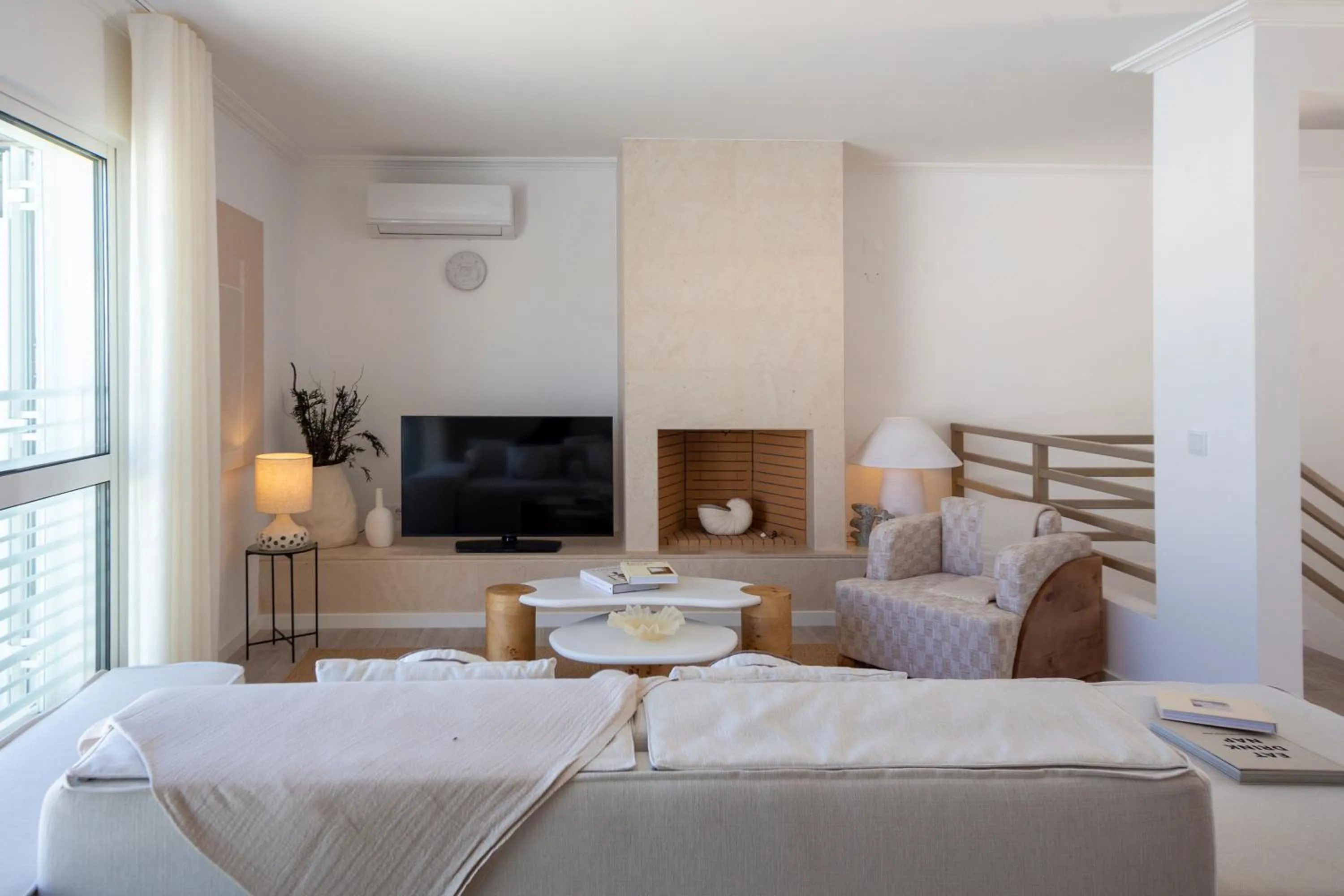 TV and multimedia, Bed in Masana Algarve
