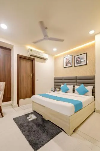 Hotel Seventh Heaven