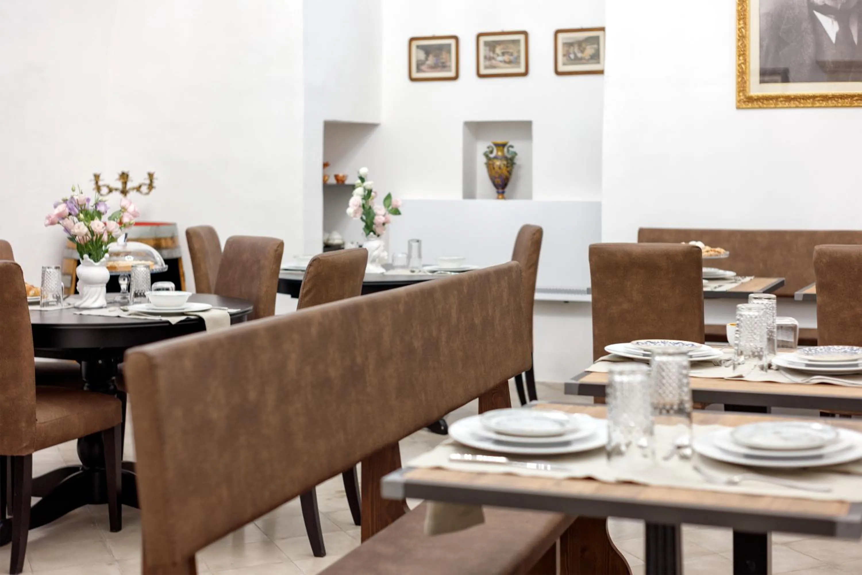 Communal lounge/ TV room in Villa Neviera Wine Resort & Spa by Cantine Due Palme