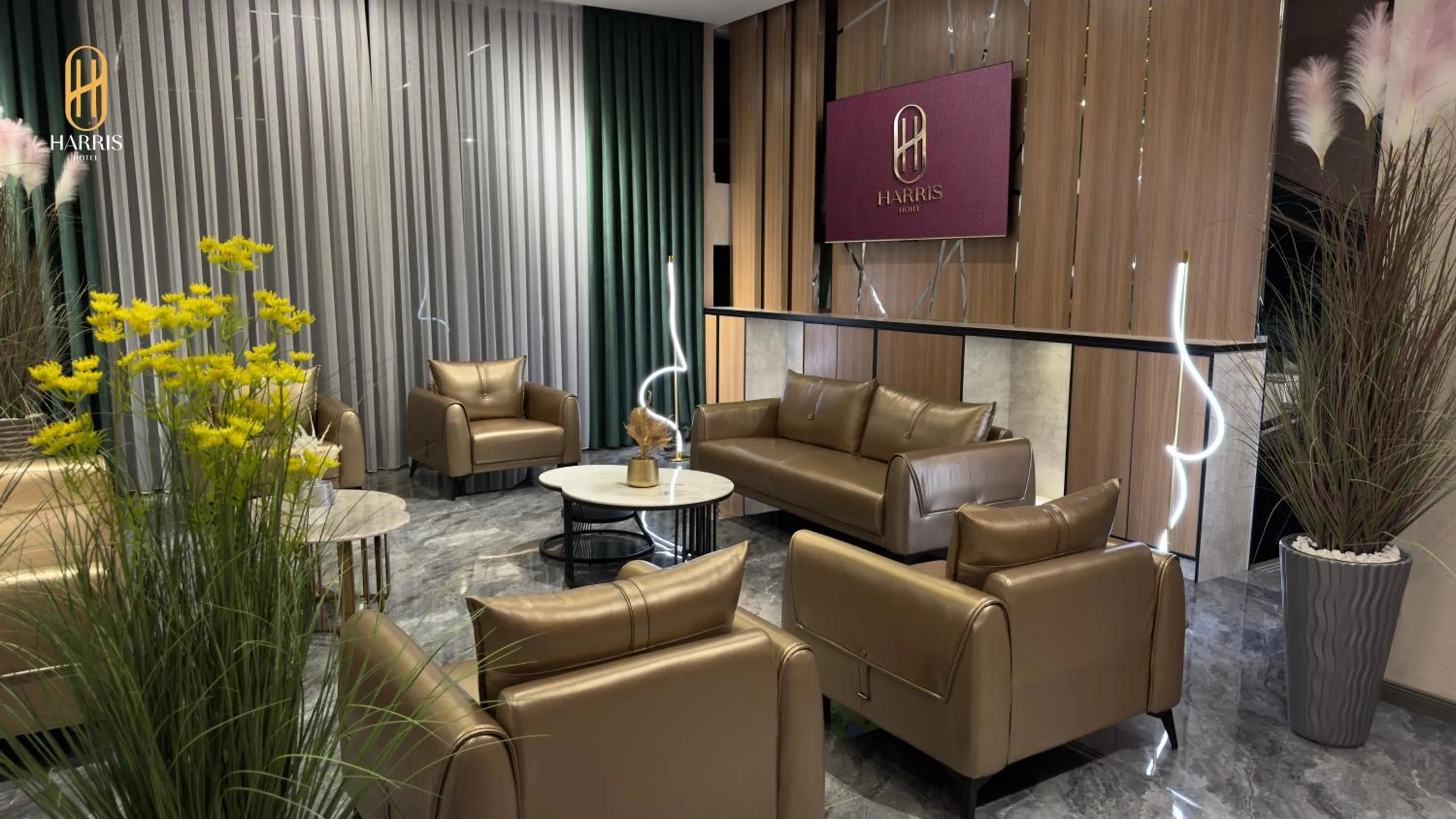Lobby or reception in Harris Hotel Spa&Fitness