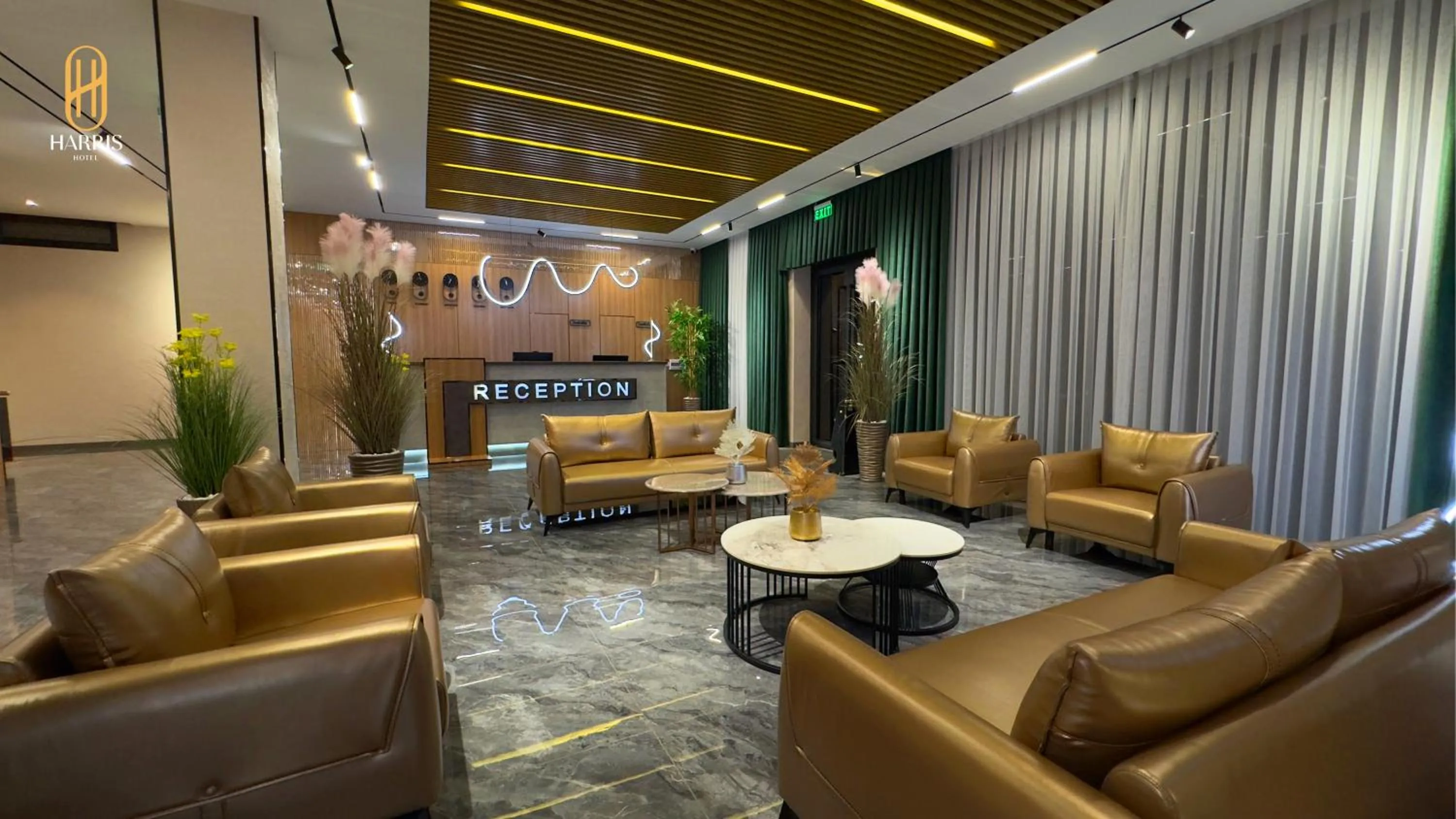 Lobby or reception in Harris Hotel Spa&Fitness