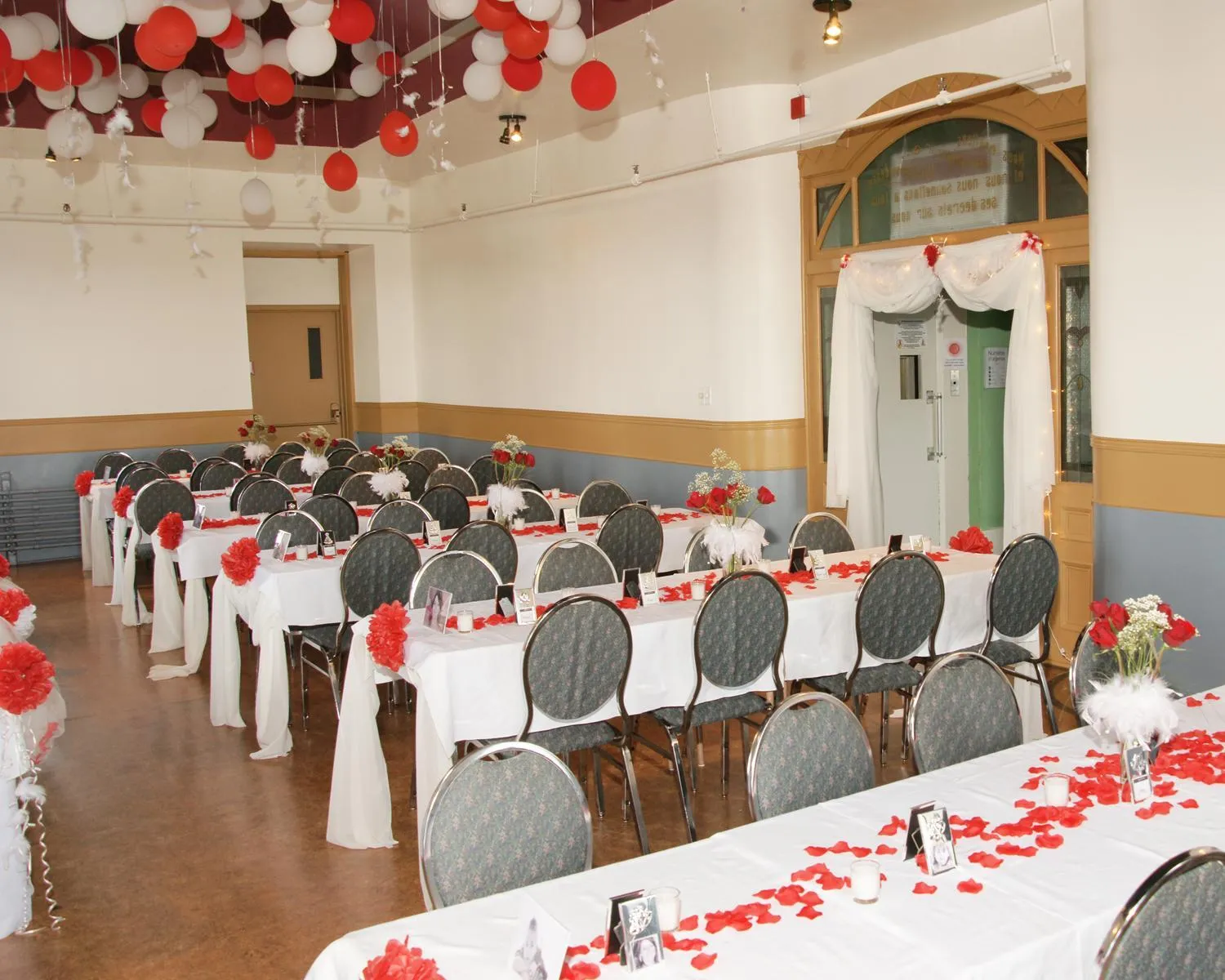 Restaurant/places to eat in Auberge du Couvent