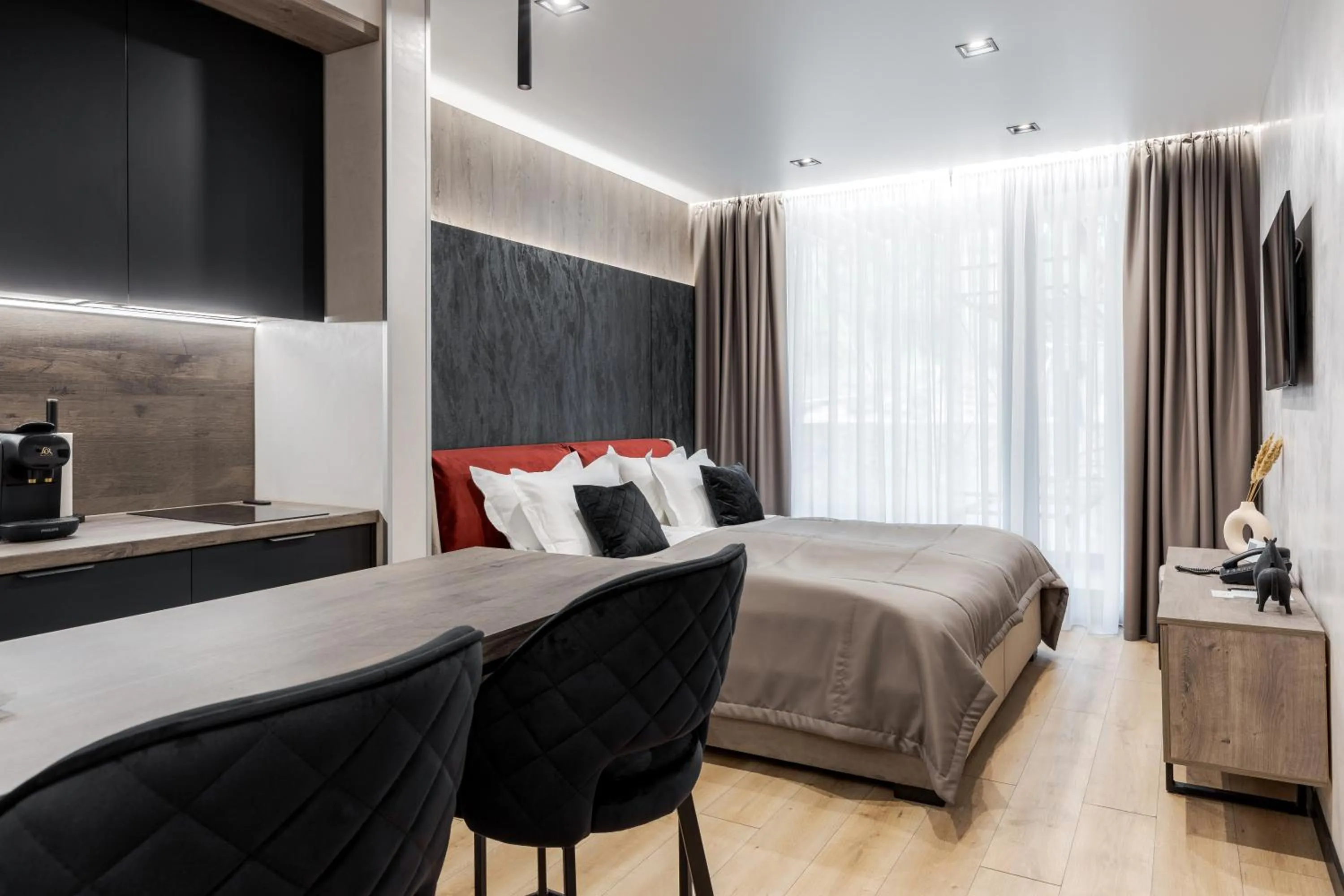 Bed in Glacier Premium Apartments