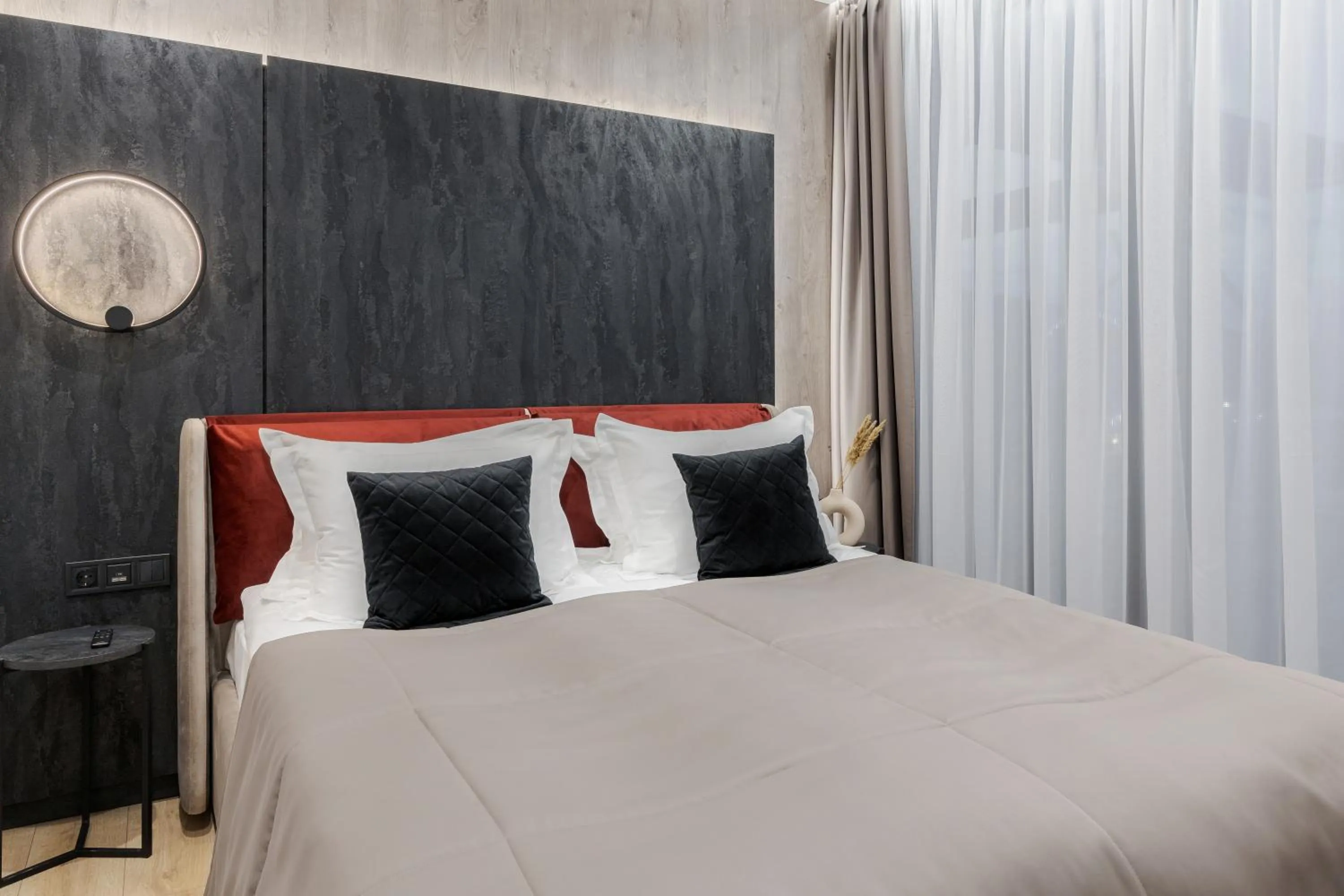 Bed in Glacier Premium Apartments