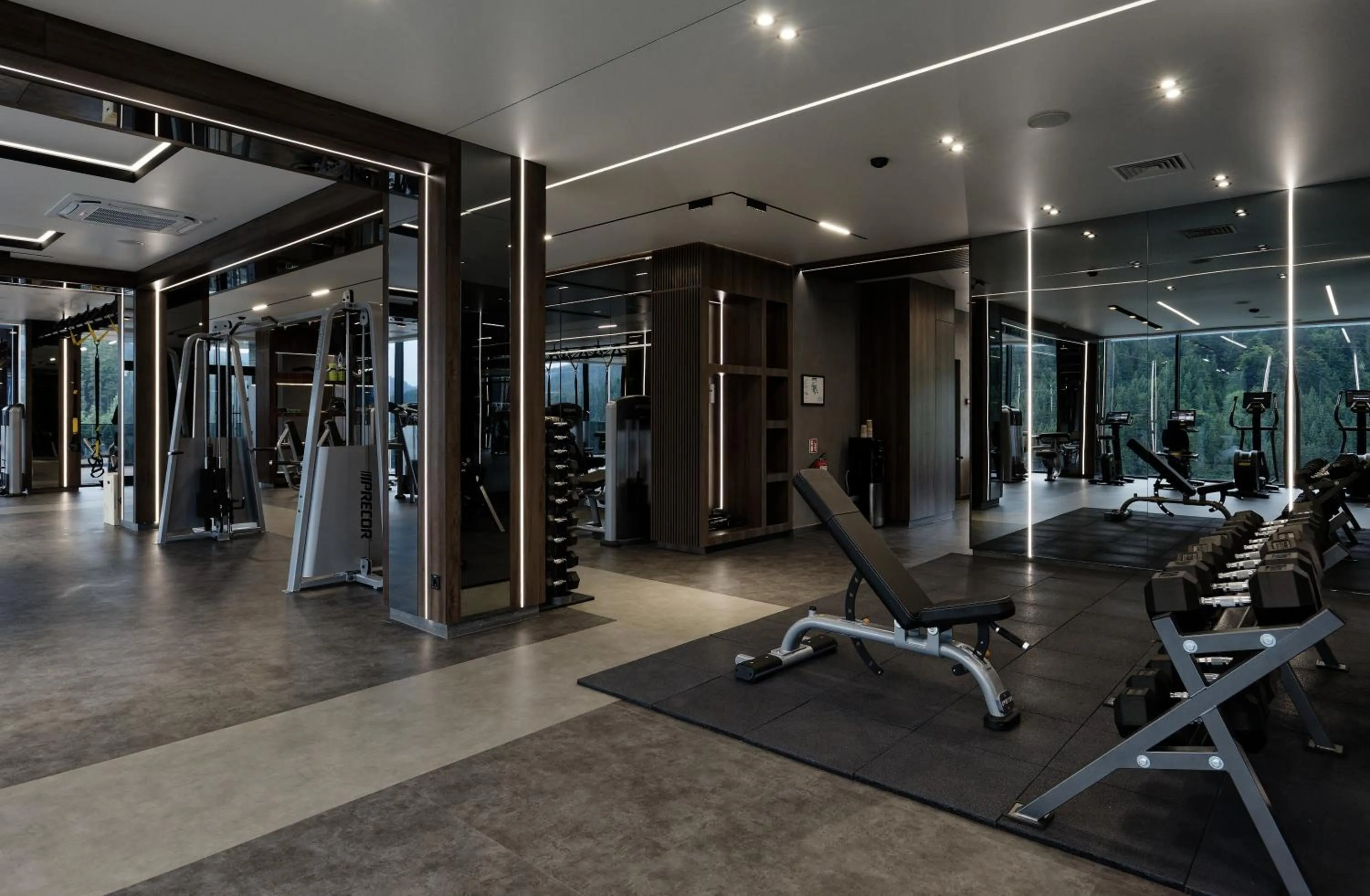 Fitness centre/facilities in Glacier Premium Apartments