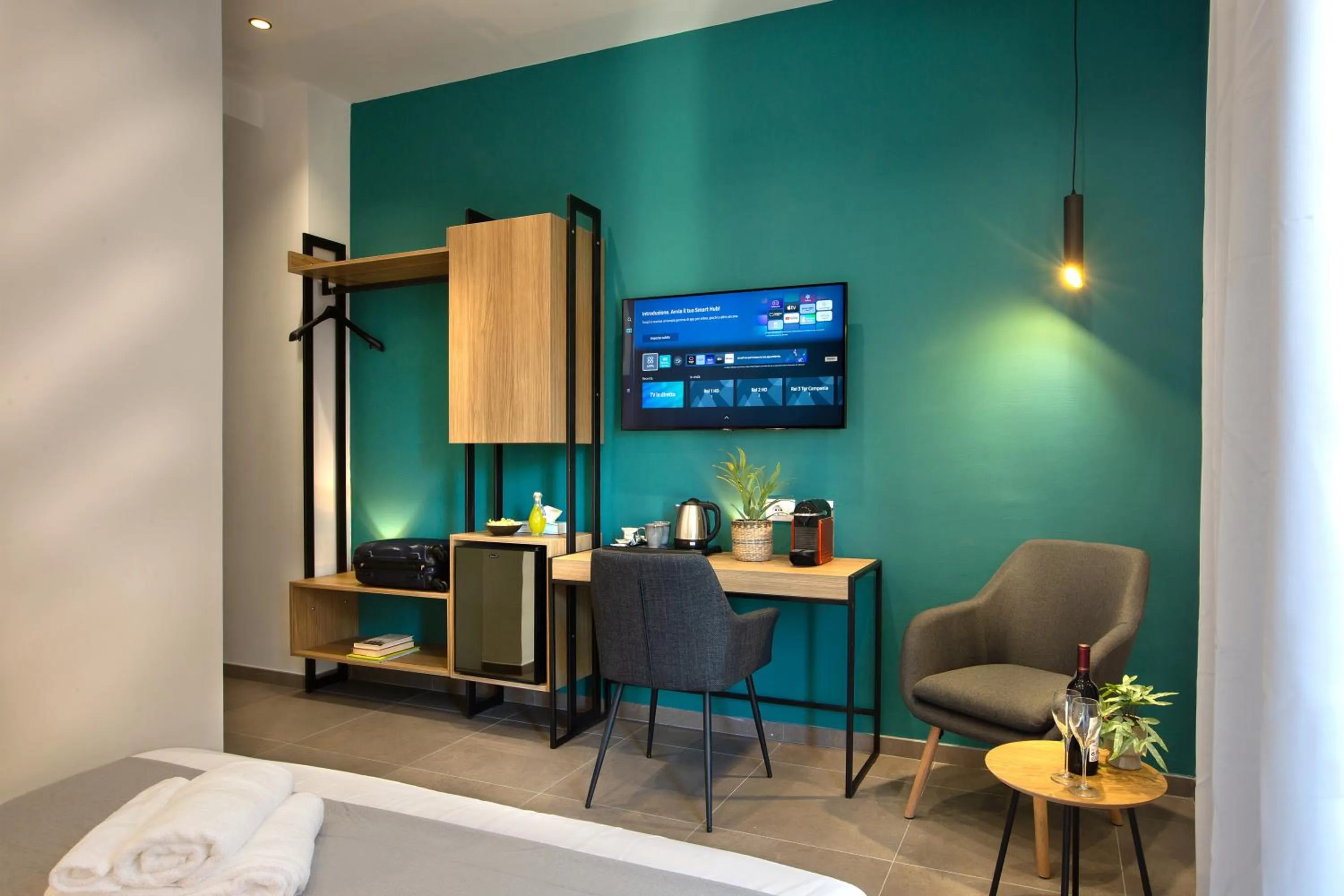 Bed in MARE FUORI ROOMS