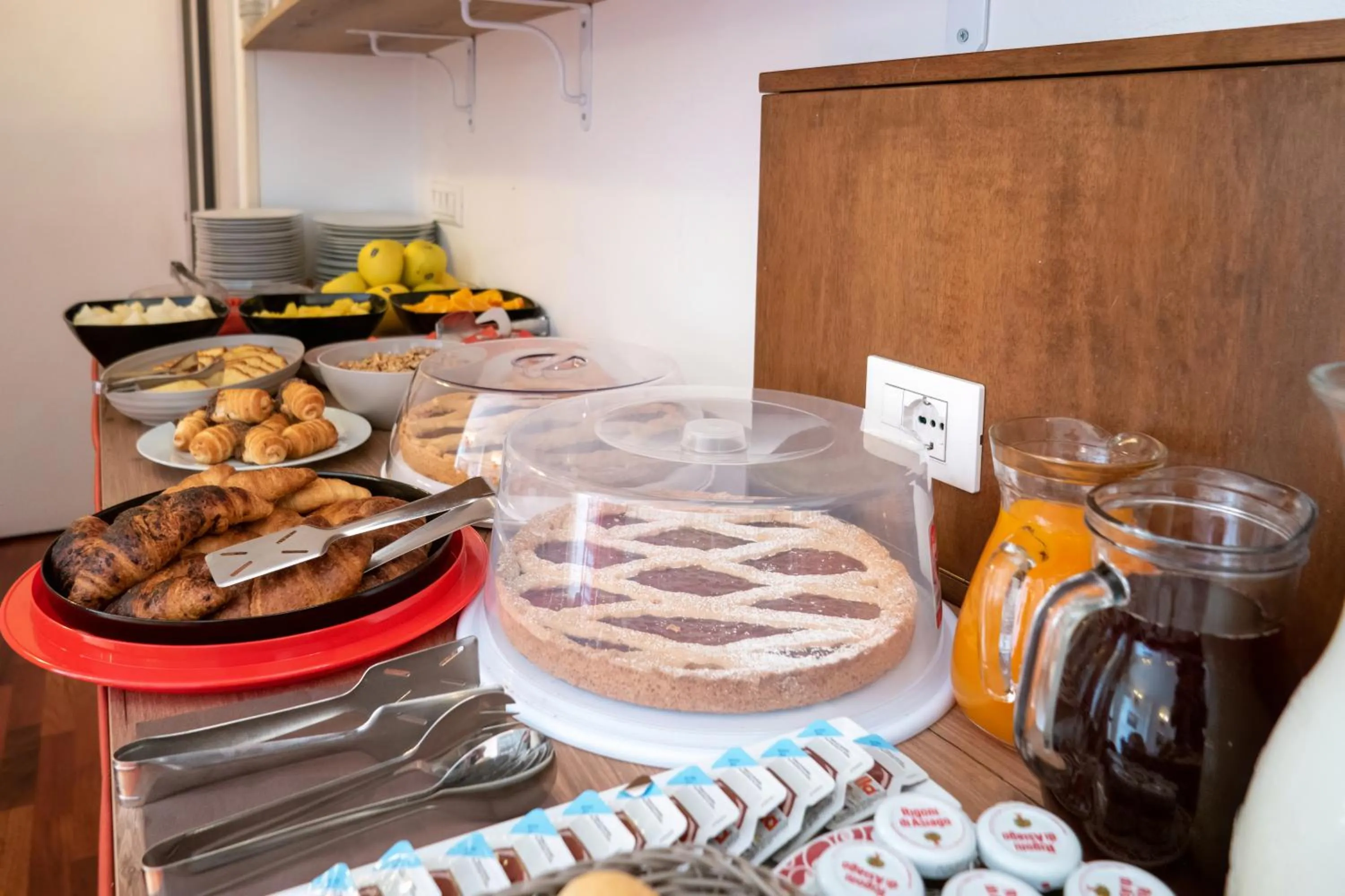 Buffet breakfast in Hotel alla giustizia