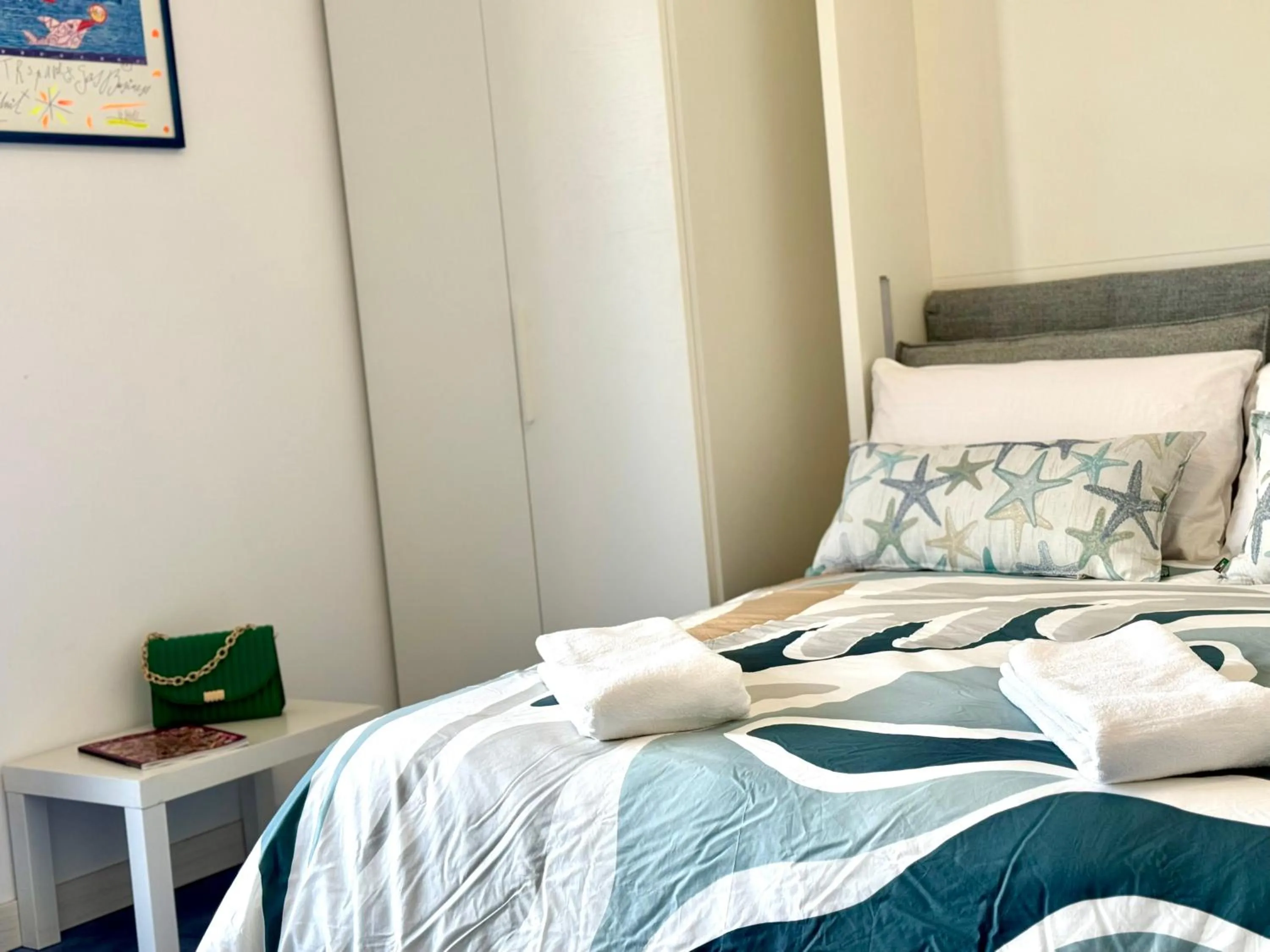 Bed in Aurora View Resort