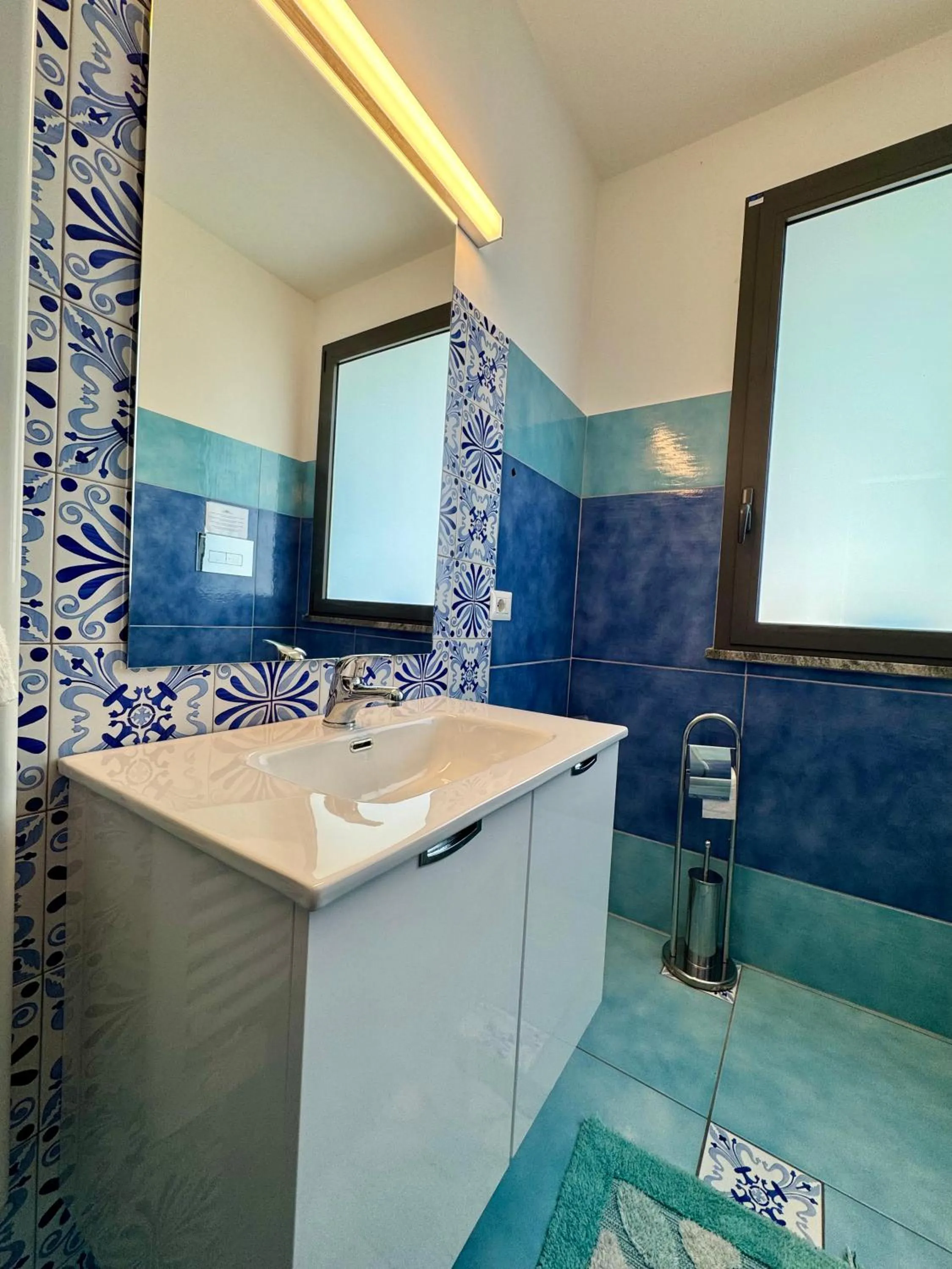 Bathroom in Aurora View Resort