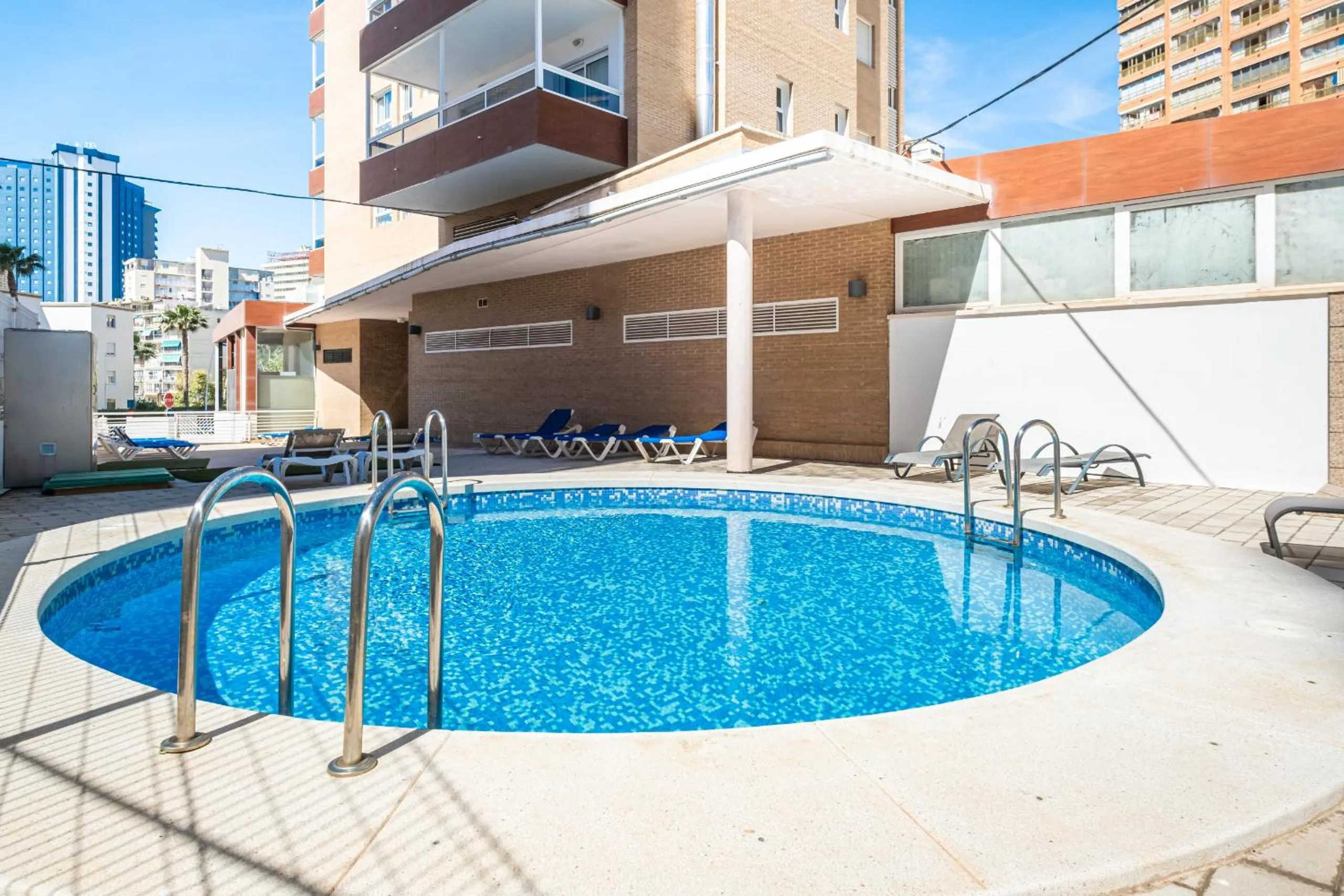 Property building in Apartamentos Les Dunes Centro Levante Beach