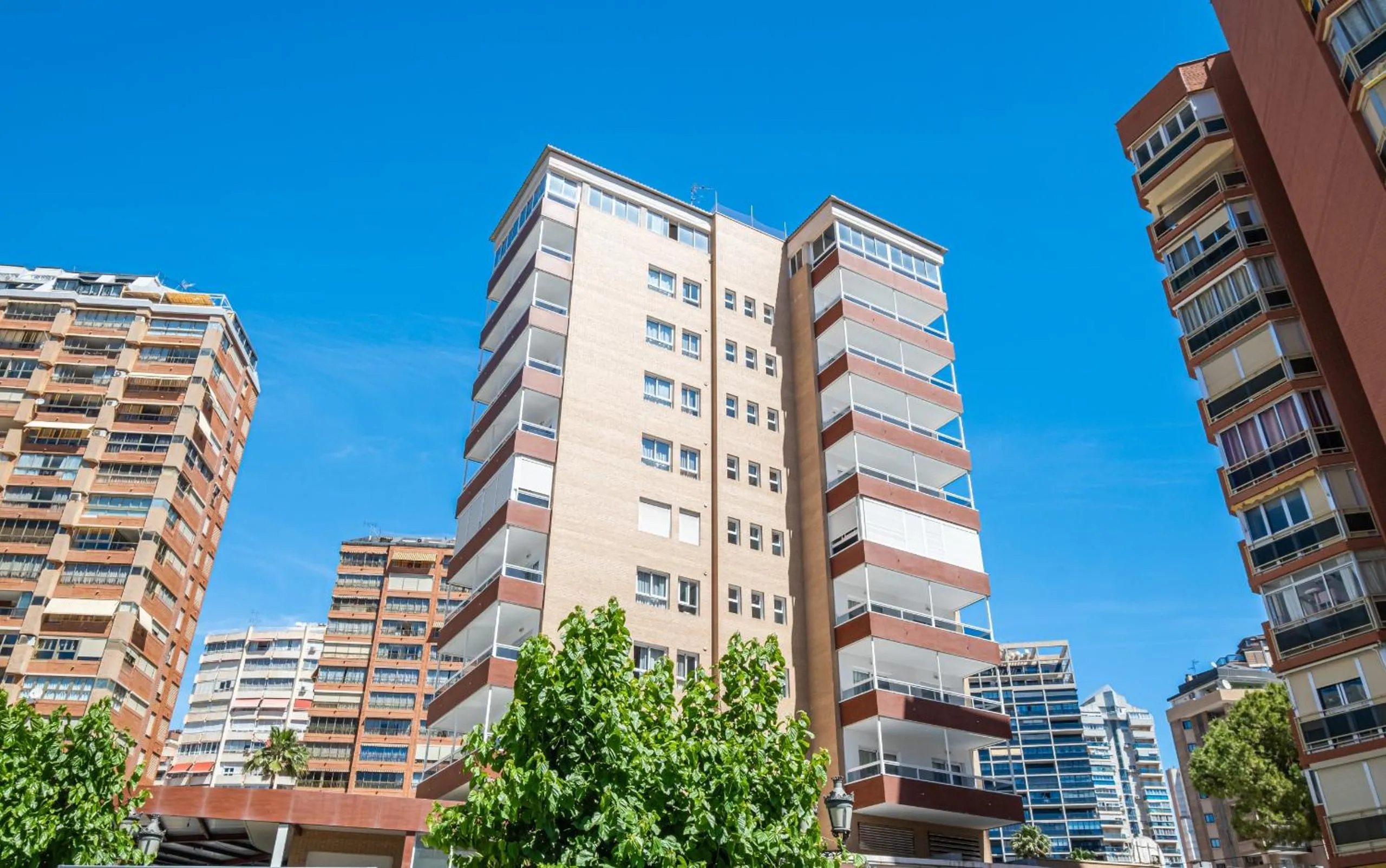 Property building in Apartamentos Les Dunes Centro Levante Beach