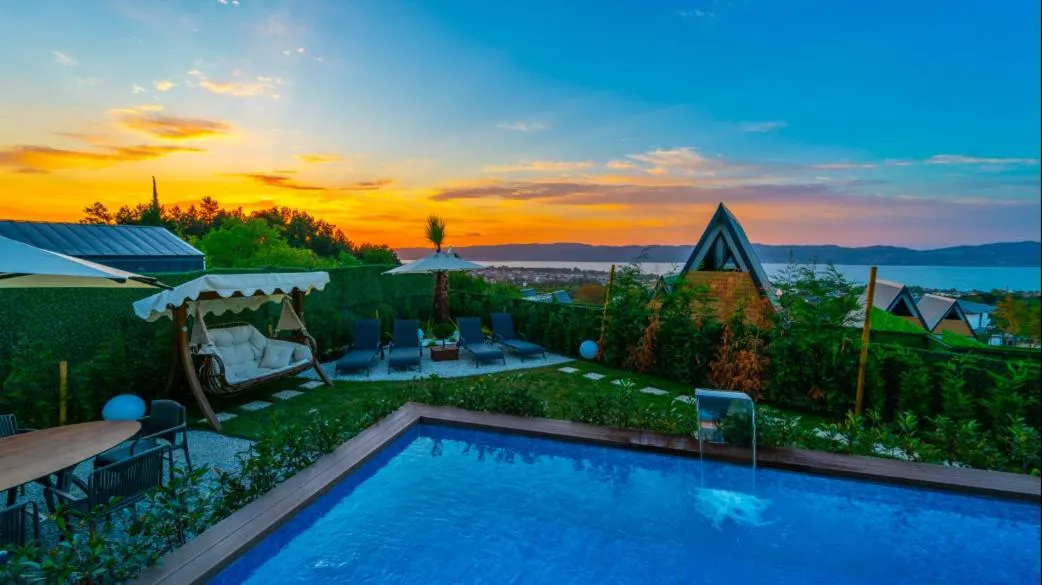 Natural landscape in Trio Palazio Sapanca