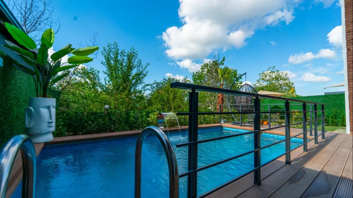 Patio in Trio Palazio Sapanca