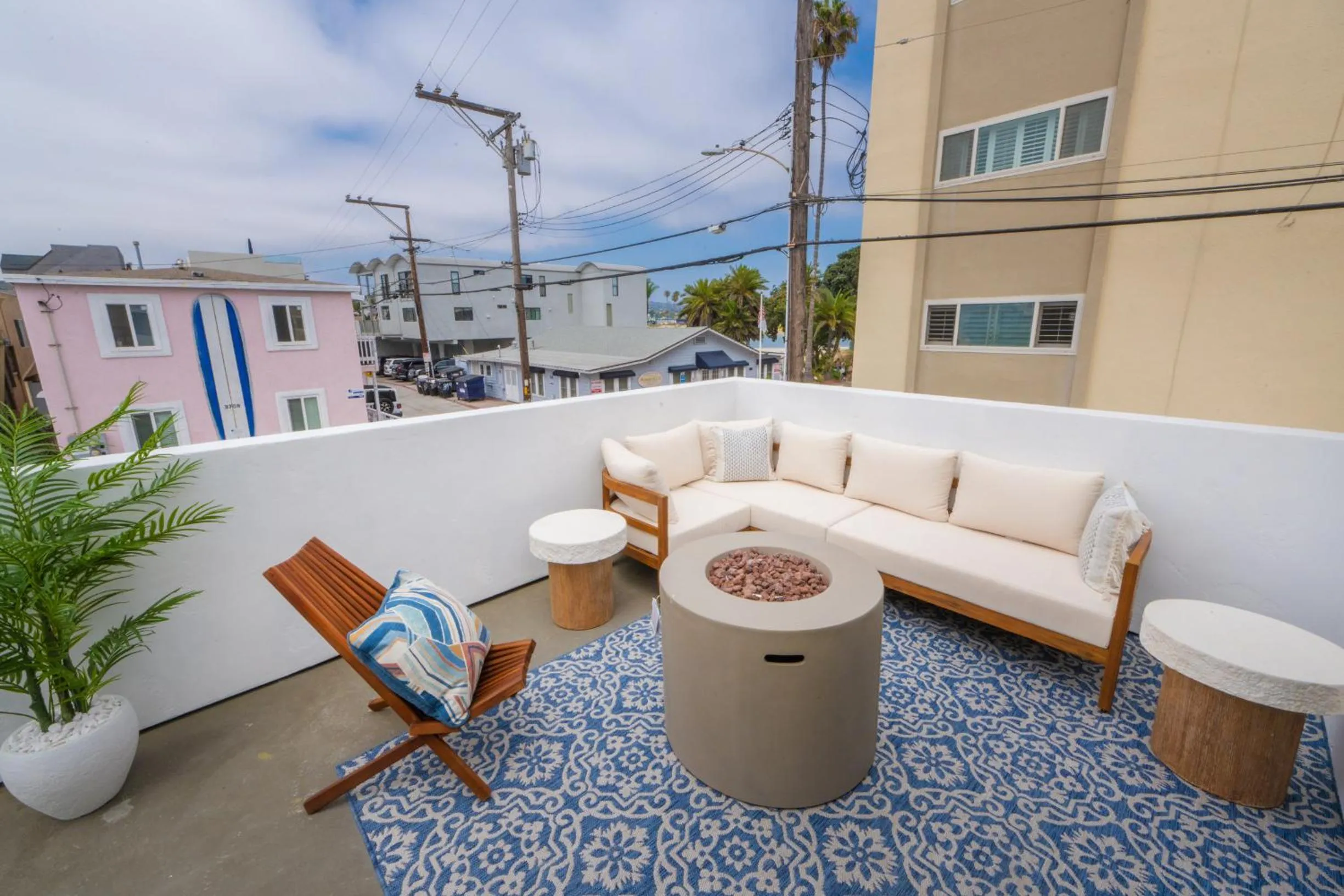 Two-Bedroom Deluxe Apartment with Ocean View in The Boardwalk Hotel