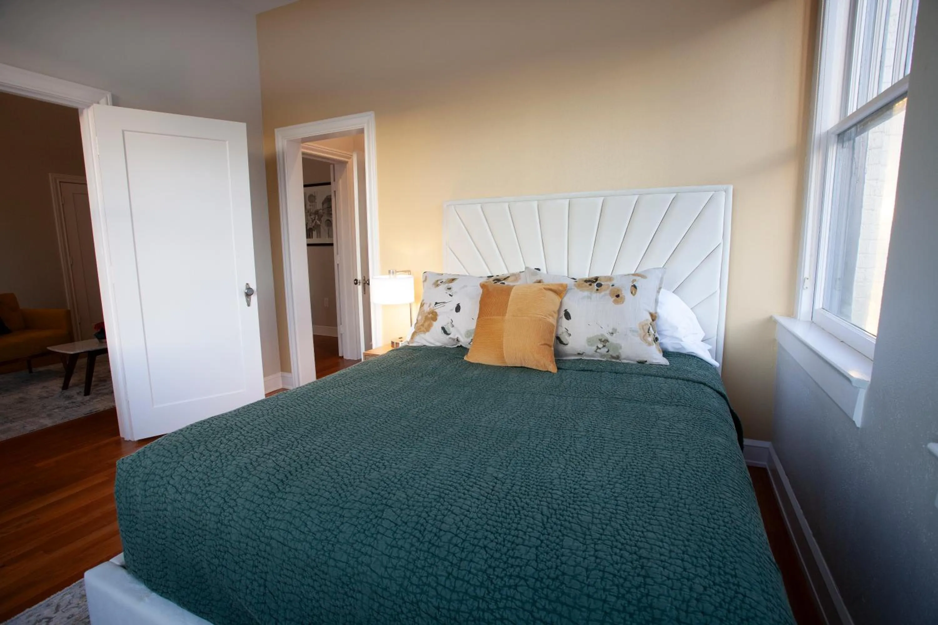 Bed in Greyhound Inn