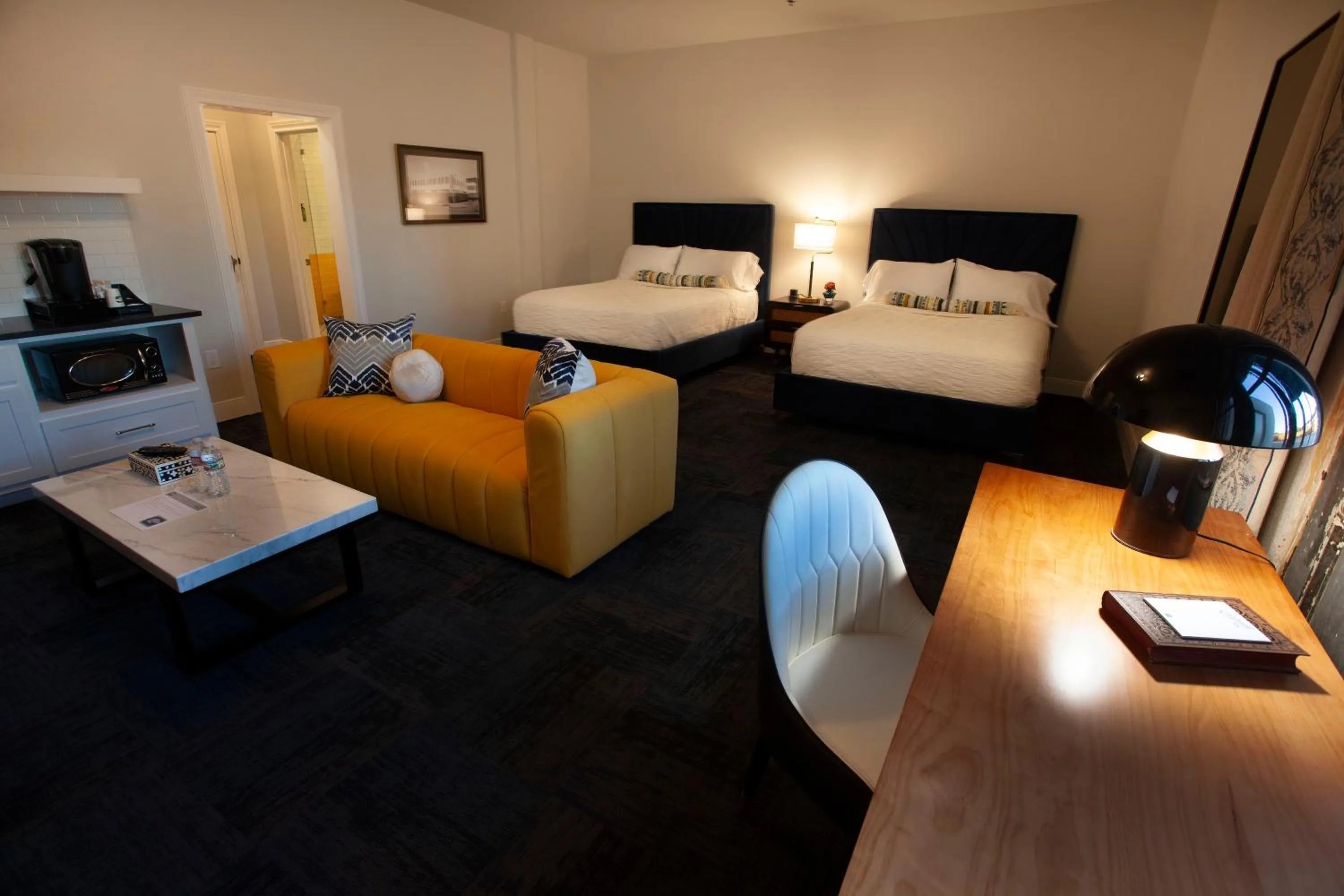 Bed in Greyhound Inn