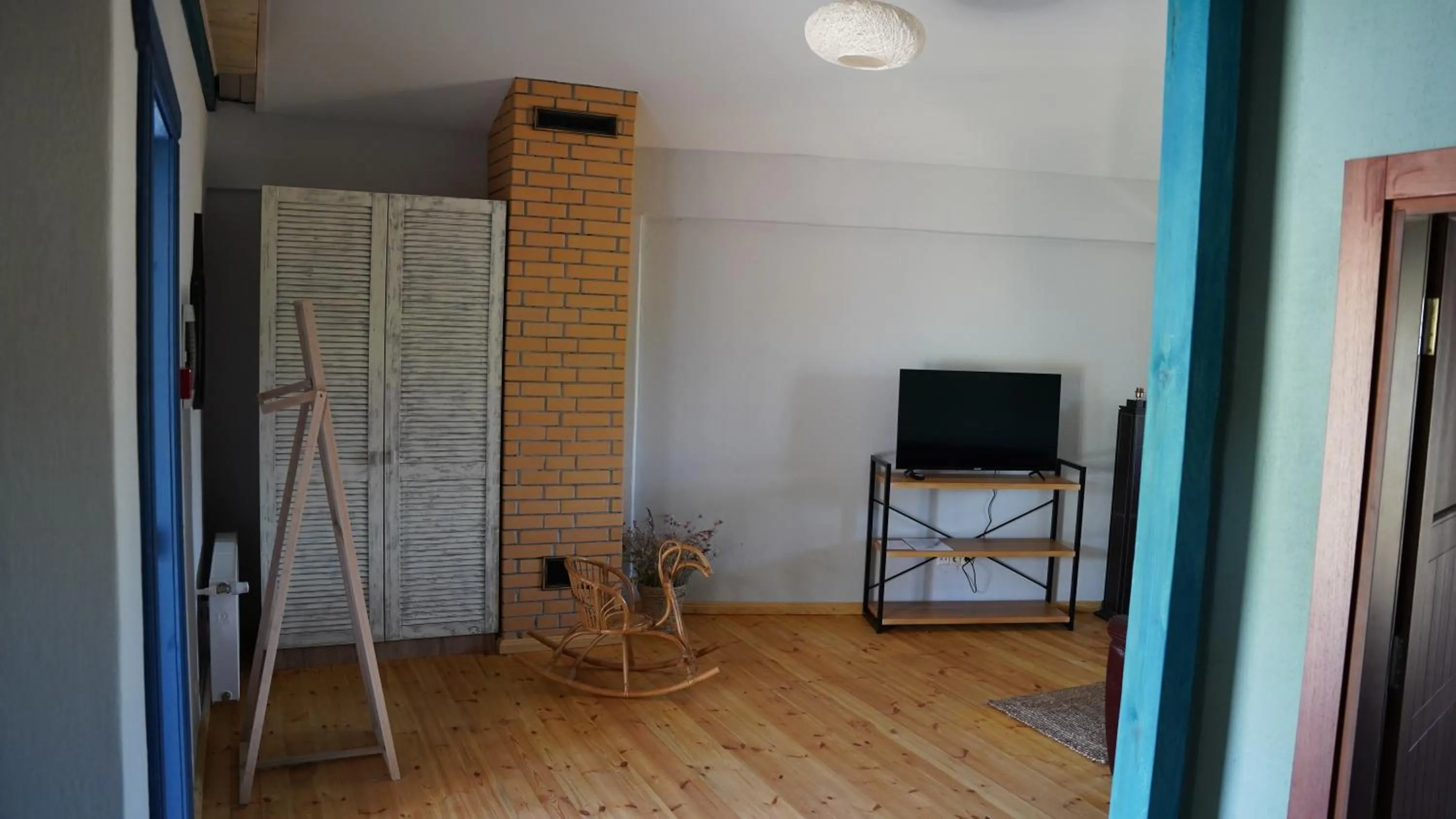 Communal lounge/ TV room in Hotel Kazak Club