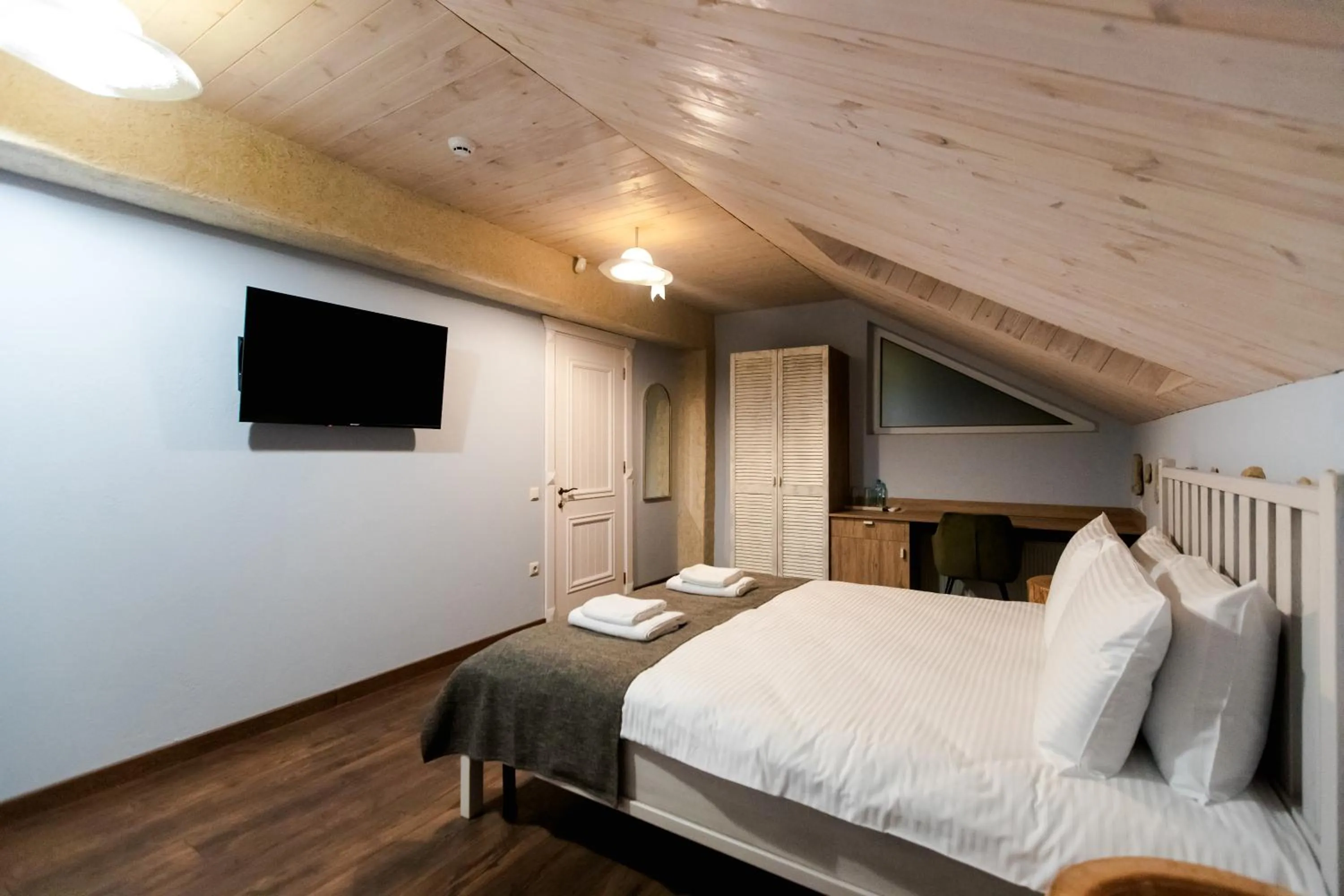 Photo of the whole room, Bed in Hotel Kazak Club