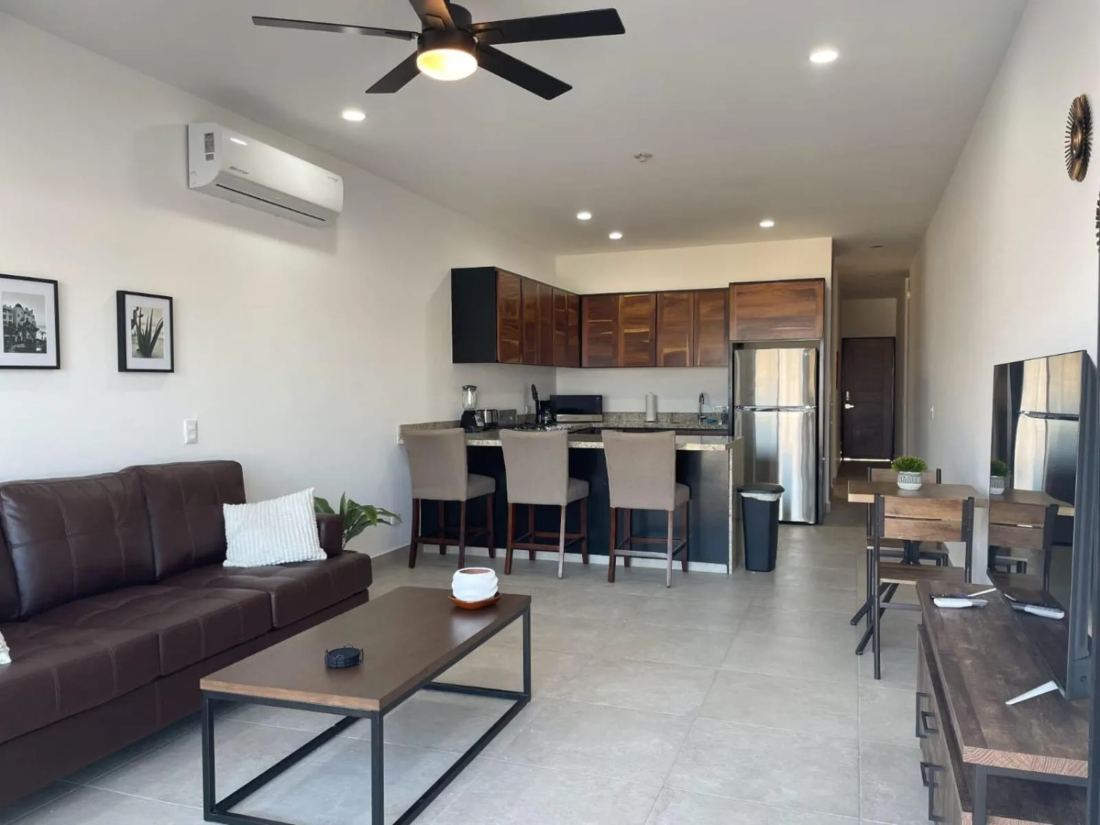 Oceanview Condo / Rooftop pool