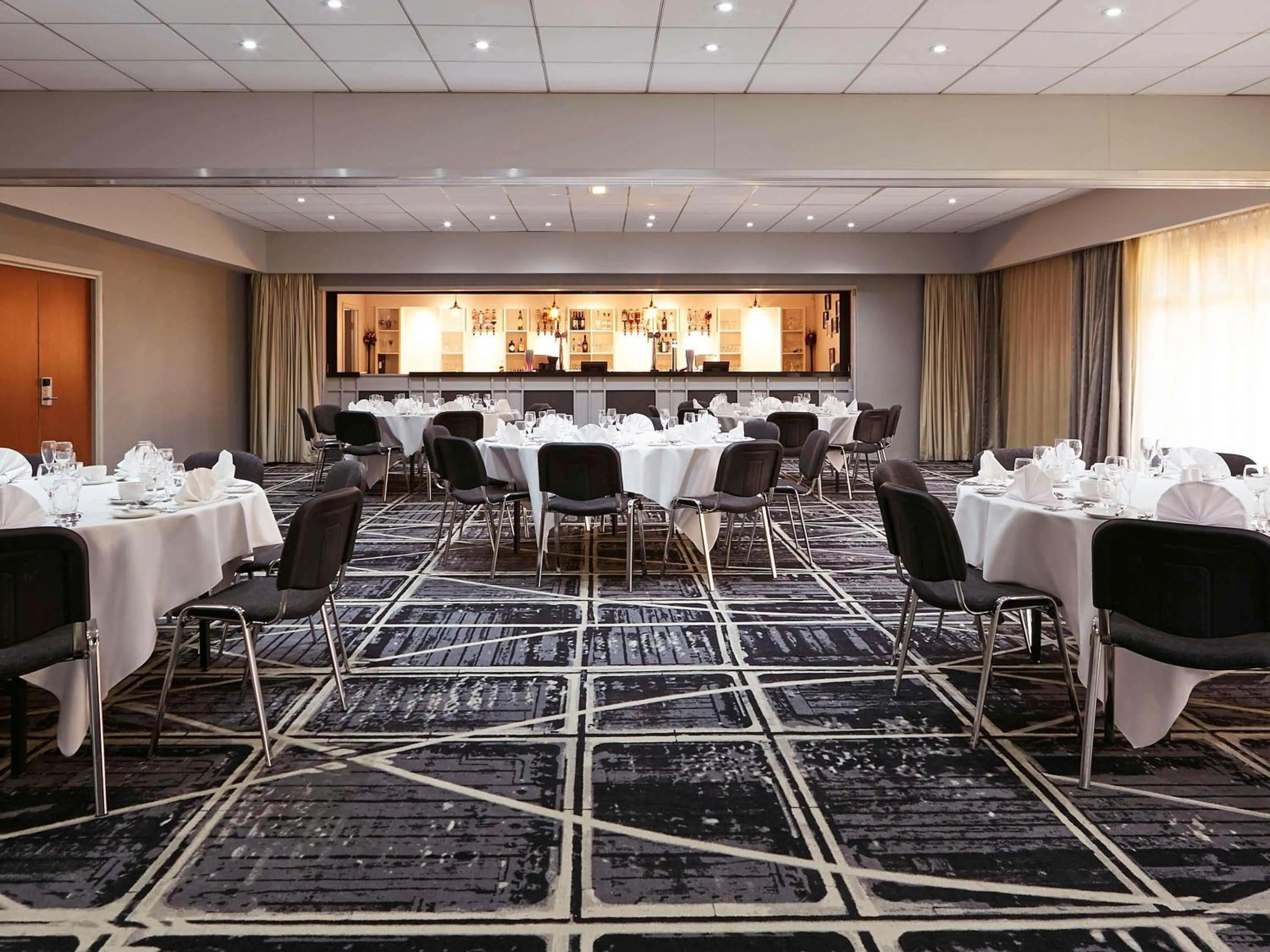 Meeting/conference room in Novotel Manchester West