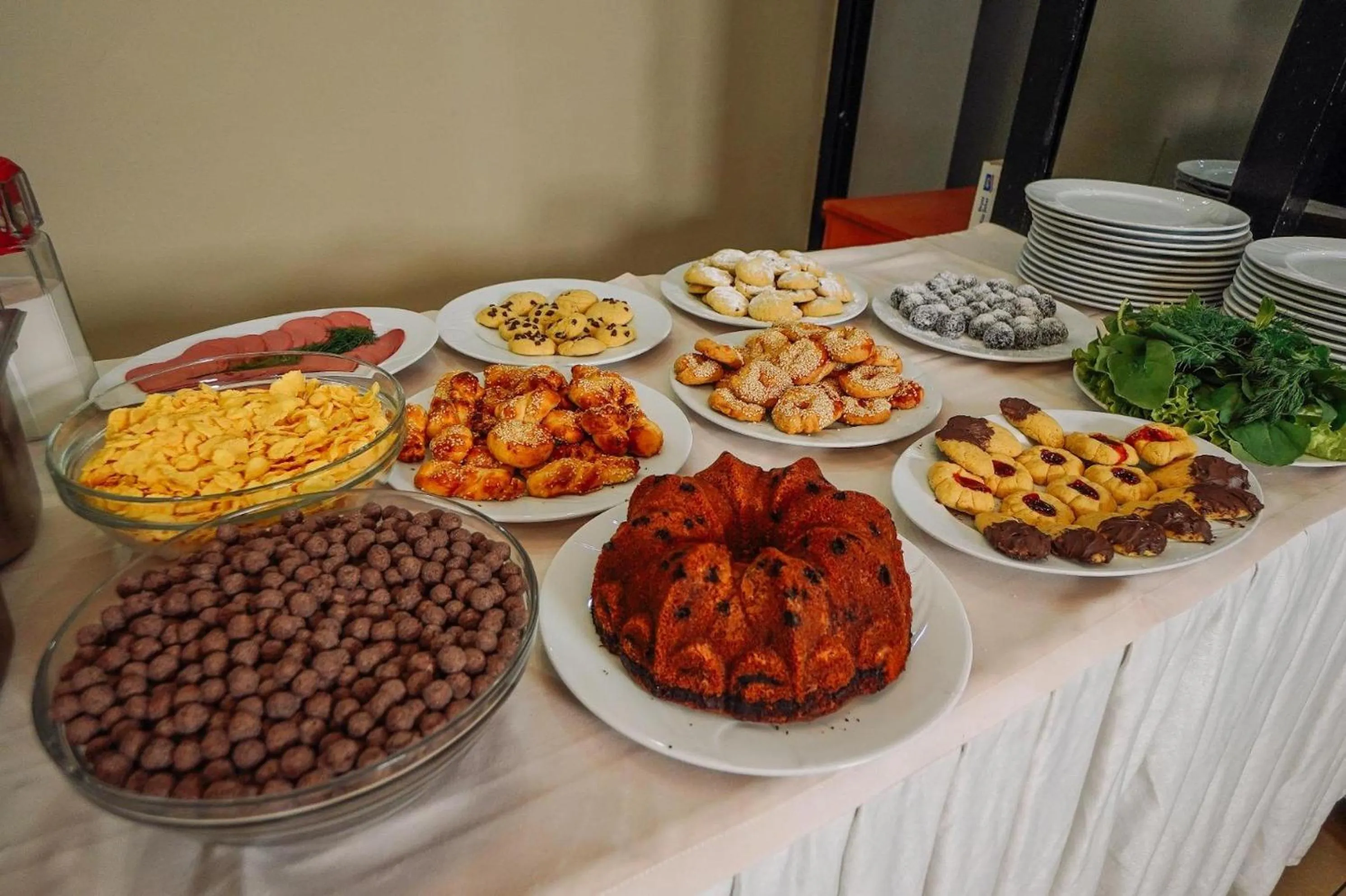 Food and drinks in Topkapi Golden Time Hotel