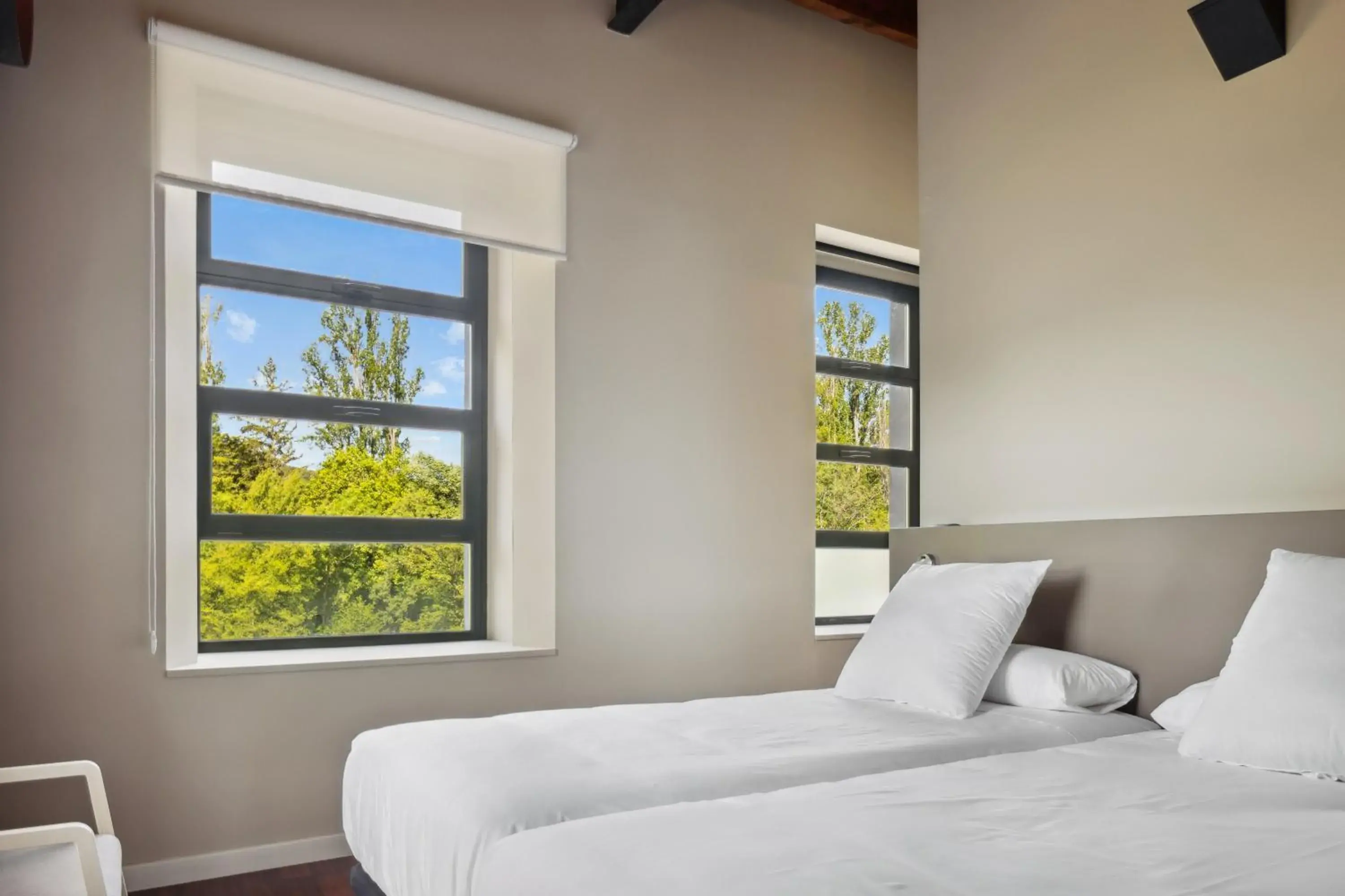 Twin Room with Garden View in Hotel Ureder Twin Room with Garden View in Hotel Ureder