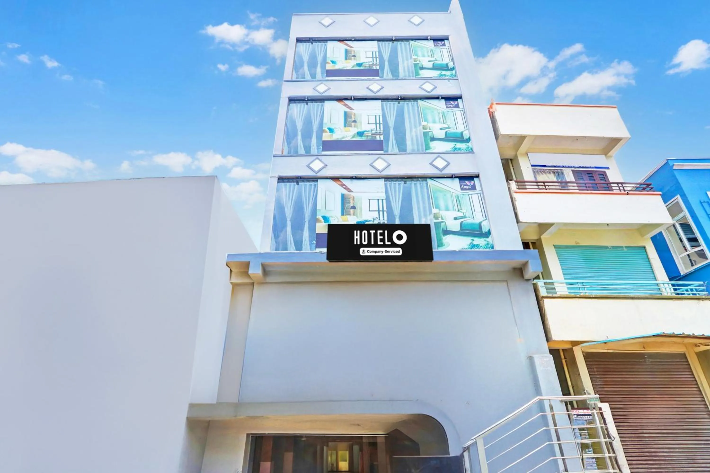 Facade/entrance in Super Hotel O Karmanghat Near TKR khaman