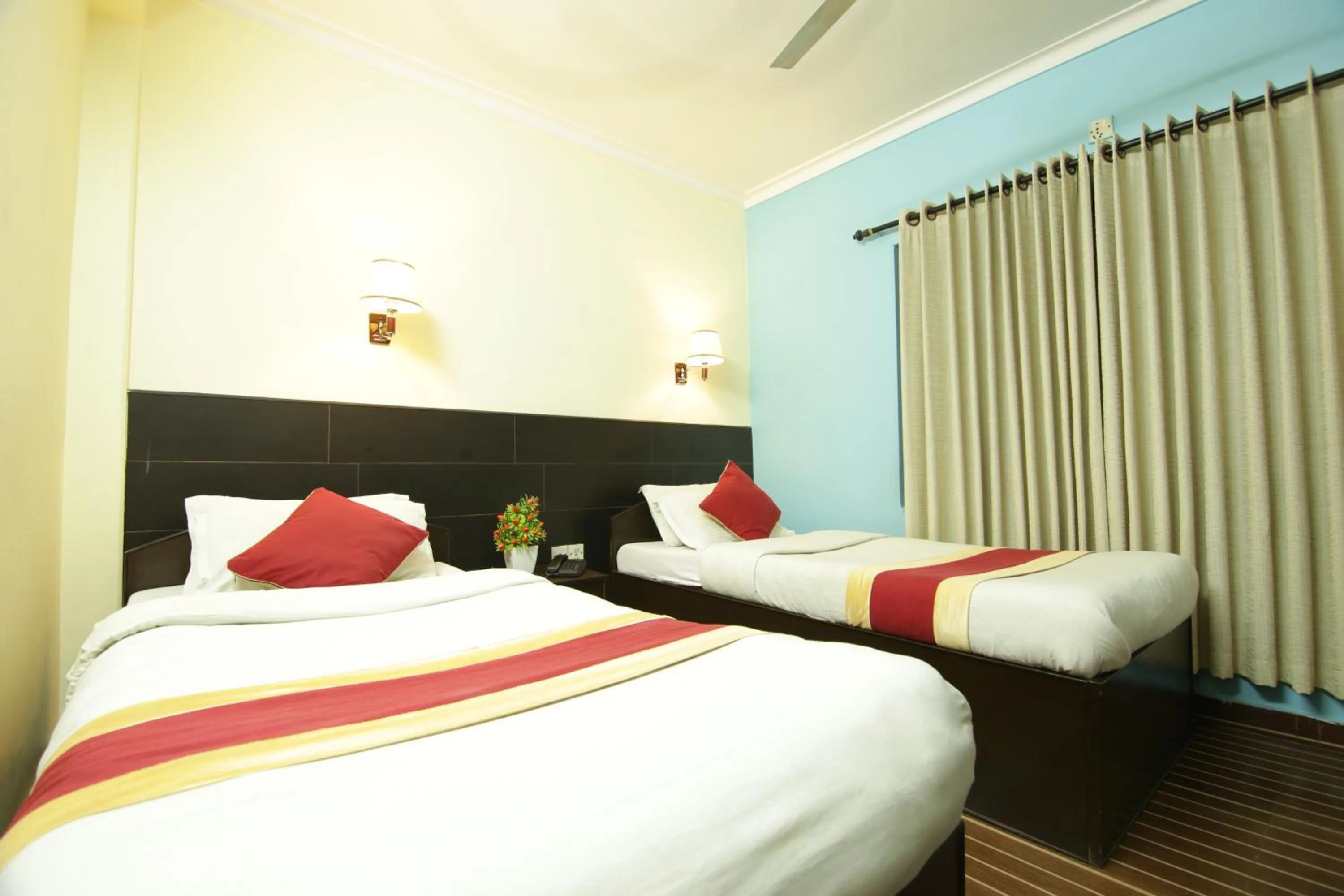 Bed in Hotel Nomad Inn