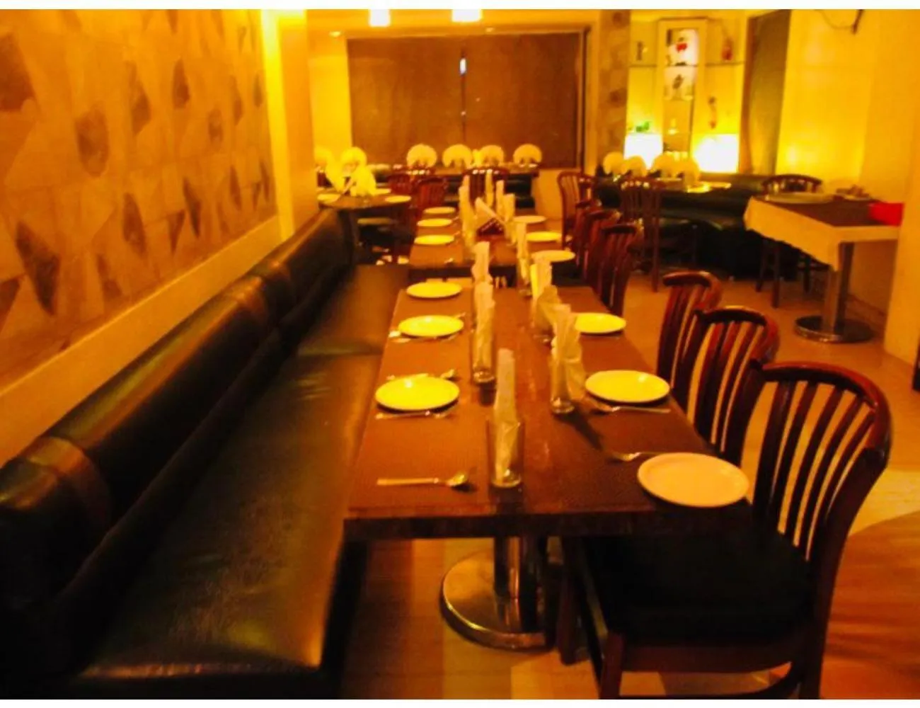 Restaurant/places to eat in Hotel Saikripa Imperial, Daman and Diu