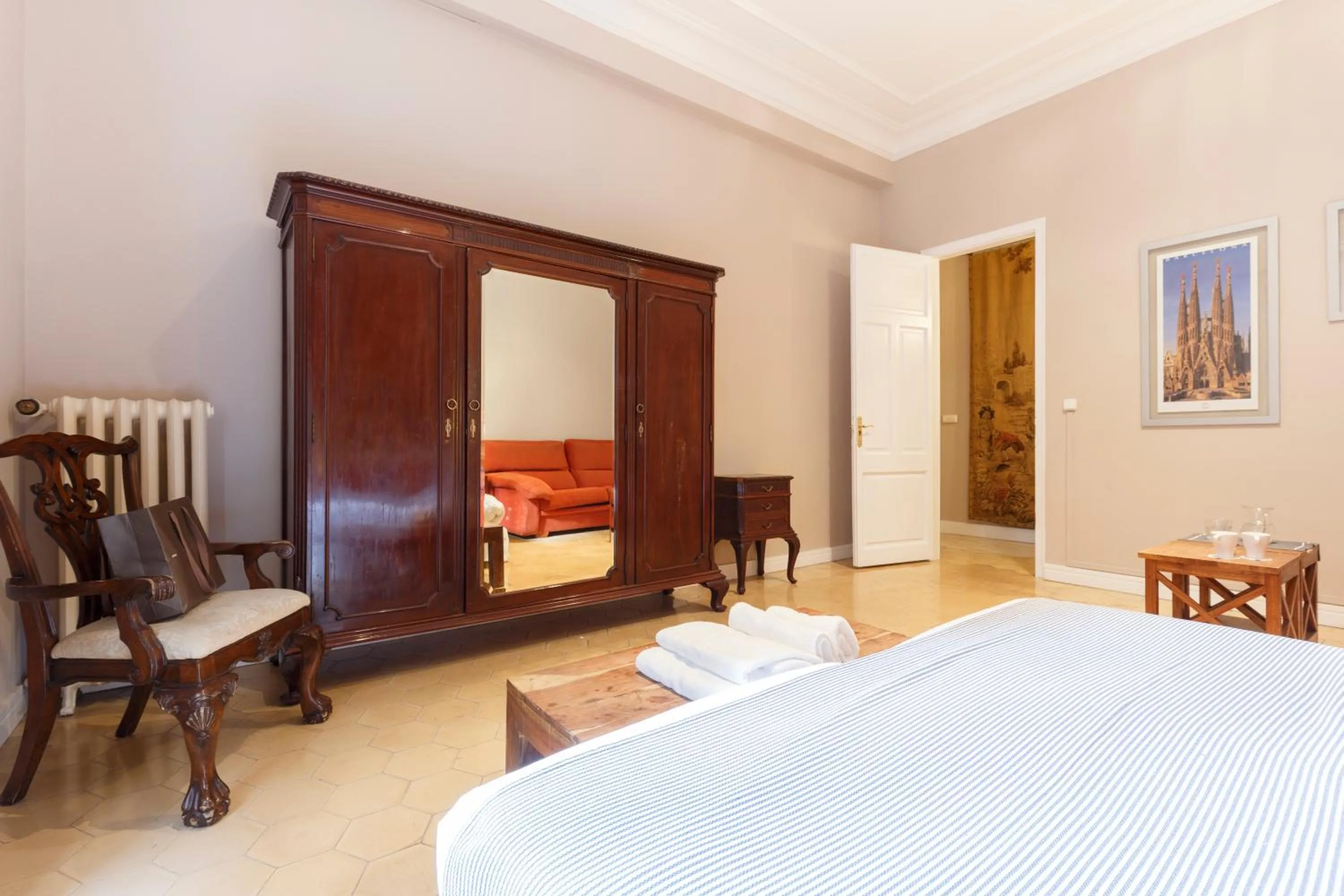 Bedroom, Bed in AinB B&B Born-Via Laietana