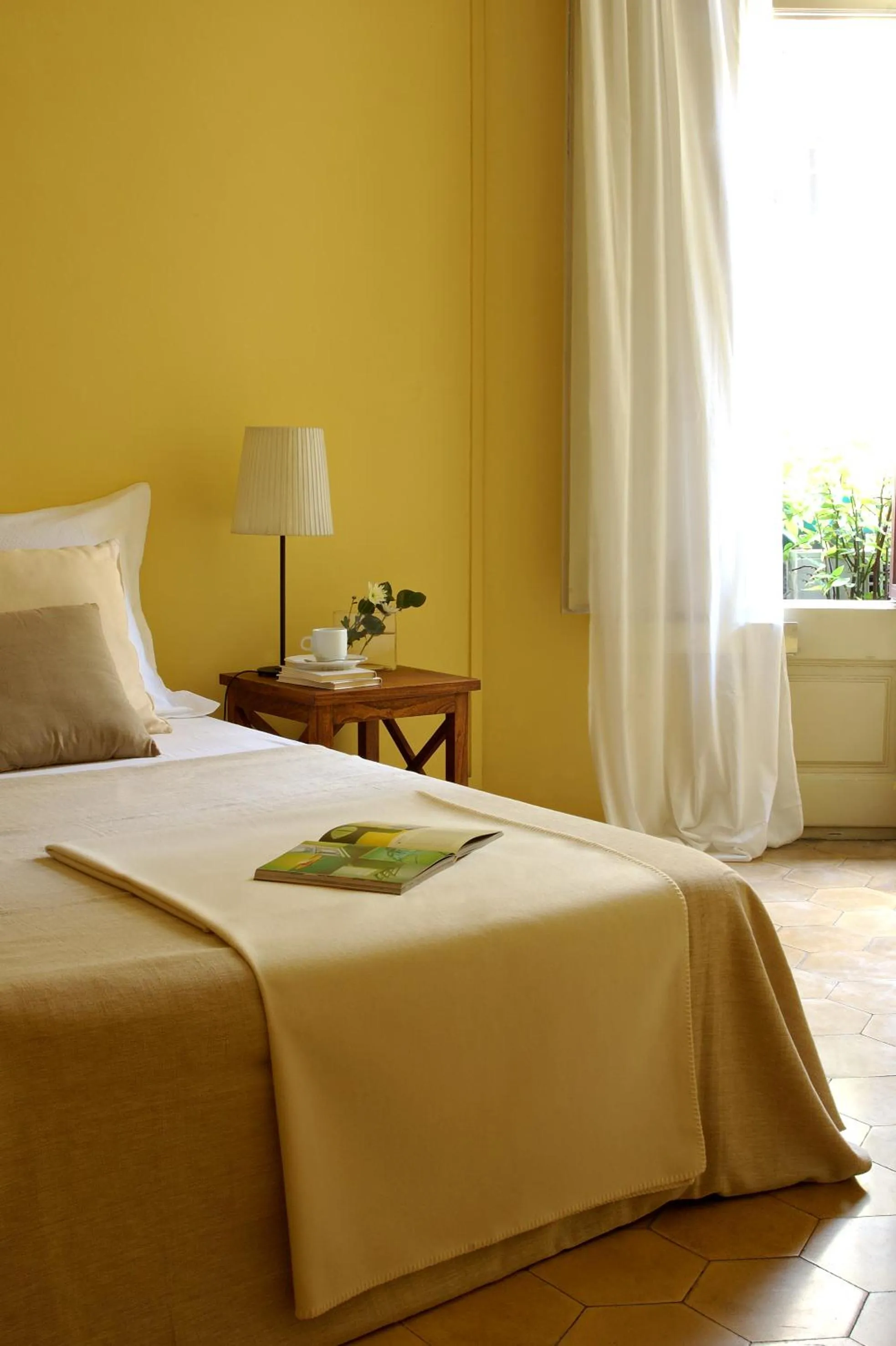 Day, Bed in AinB B&B Born-Via Laietana