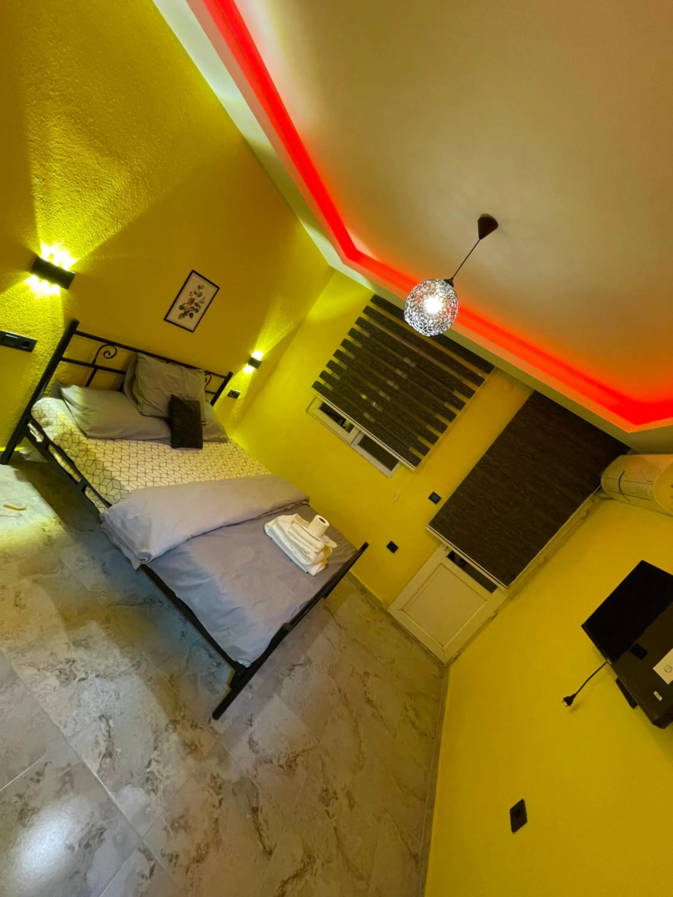 Bed in Taksim academie house