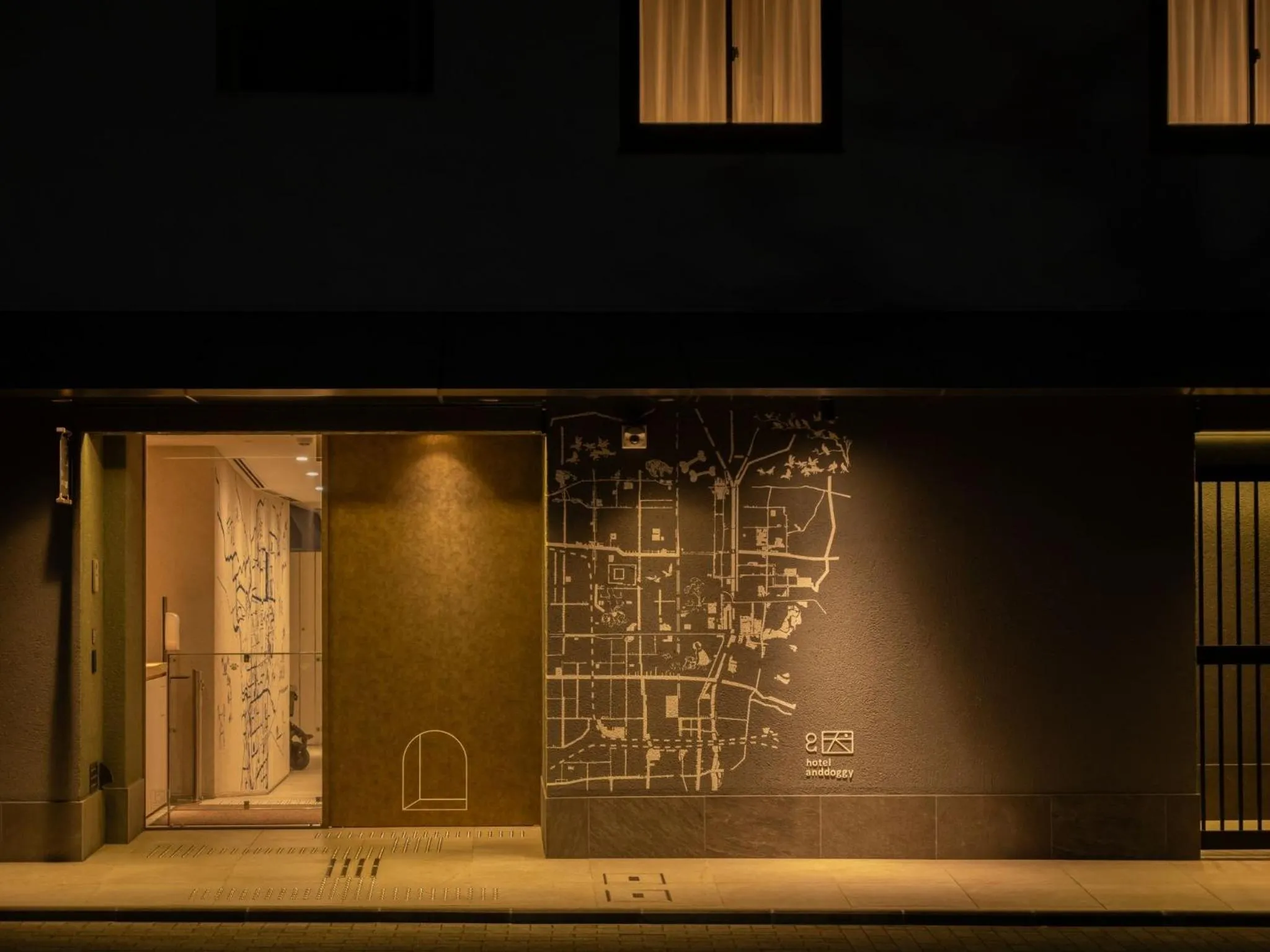 Facade/entrance in hotel anddoggy Kyoto Nijo