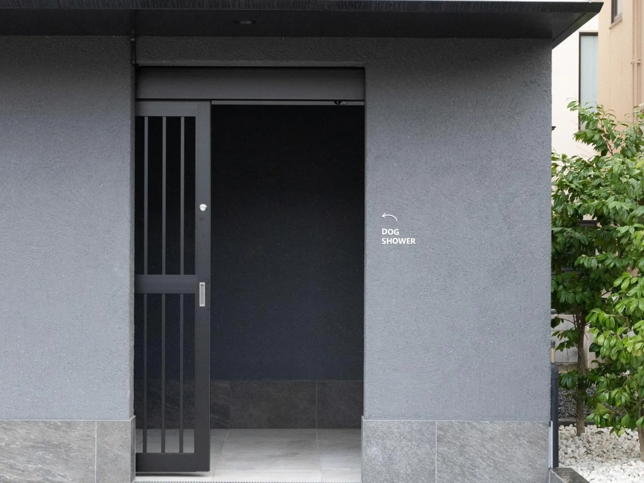 Facade/entrance in hotel anddoggy Kyoto Nijo