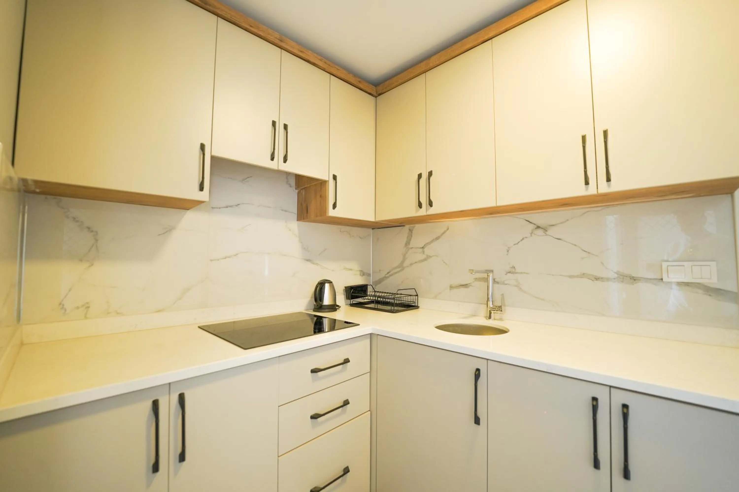 Dining area in Han Apart Hotel Side