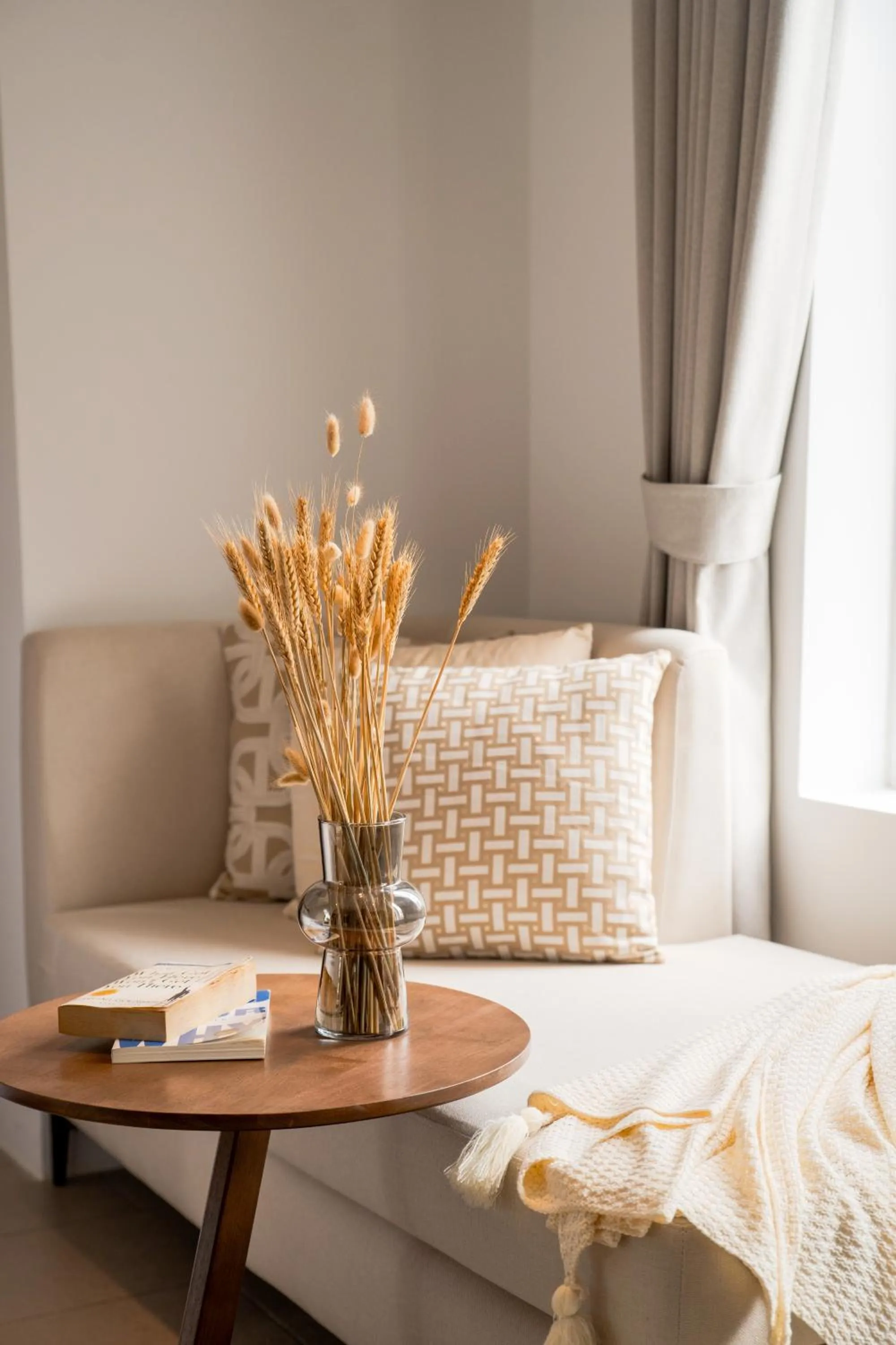 Guests, Bed in WH Hotel 310