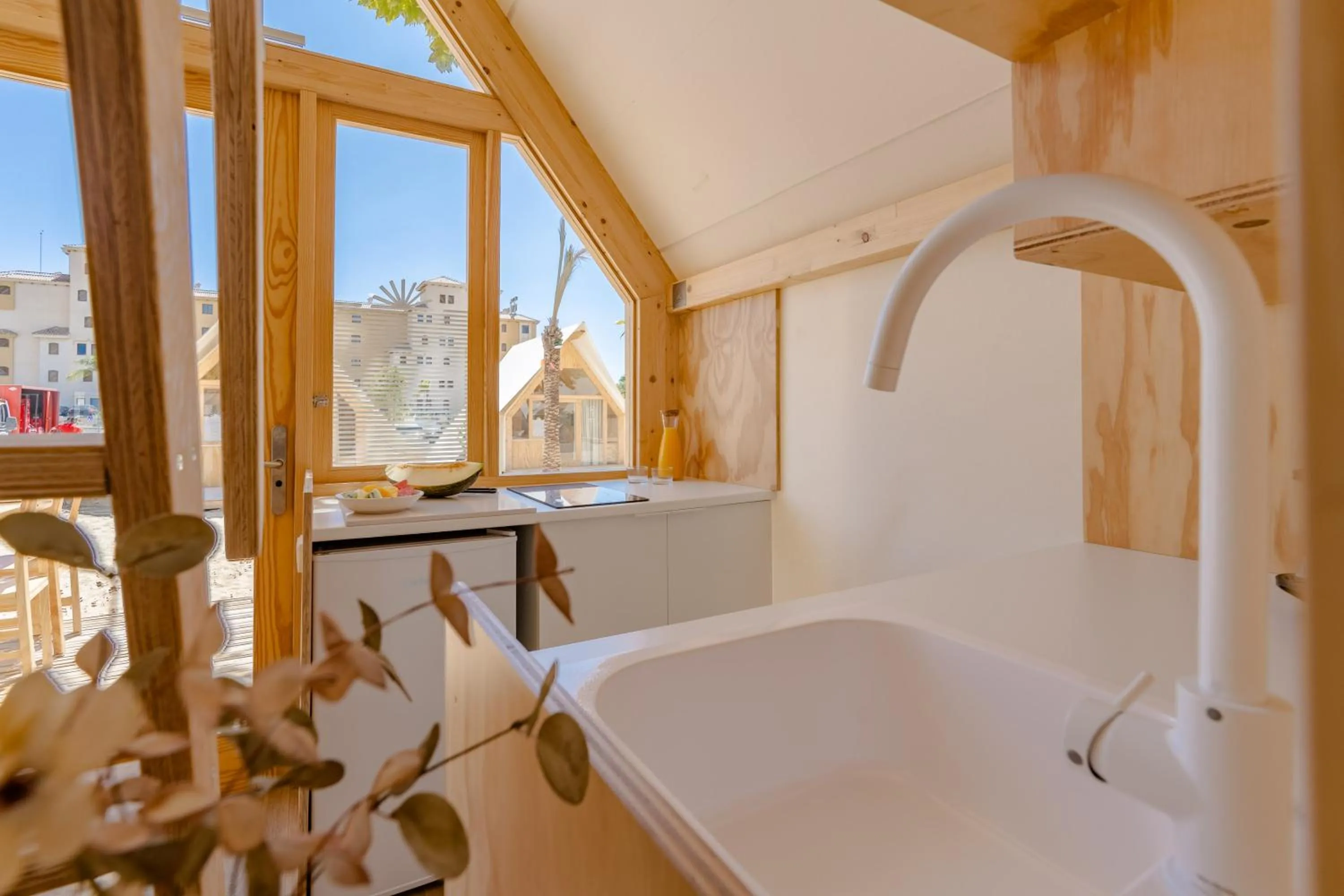 Photo of the whole room, Bed in Costa del Sol Glamping Village