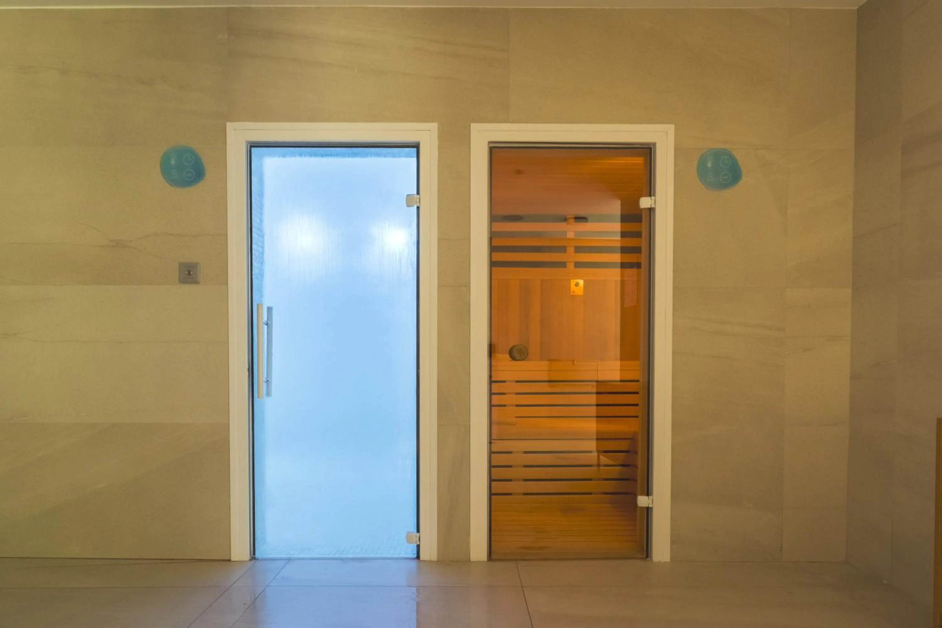 Spa and wellness centre/facilities in Costa del Sol Glamping Village