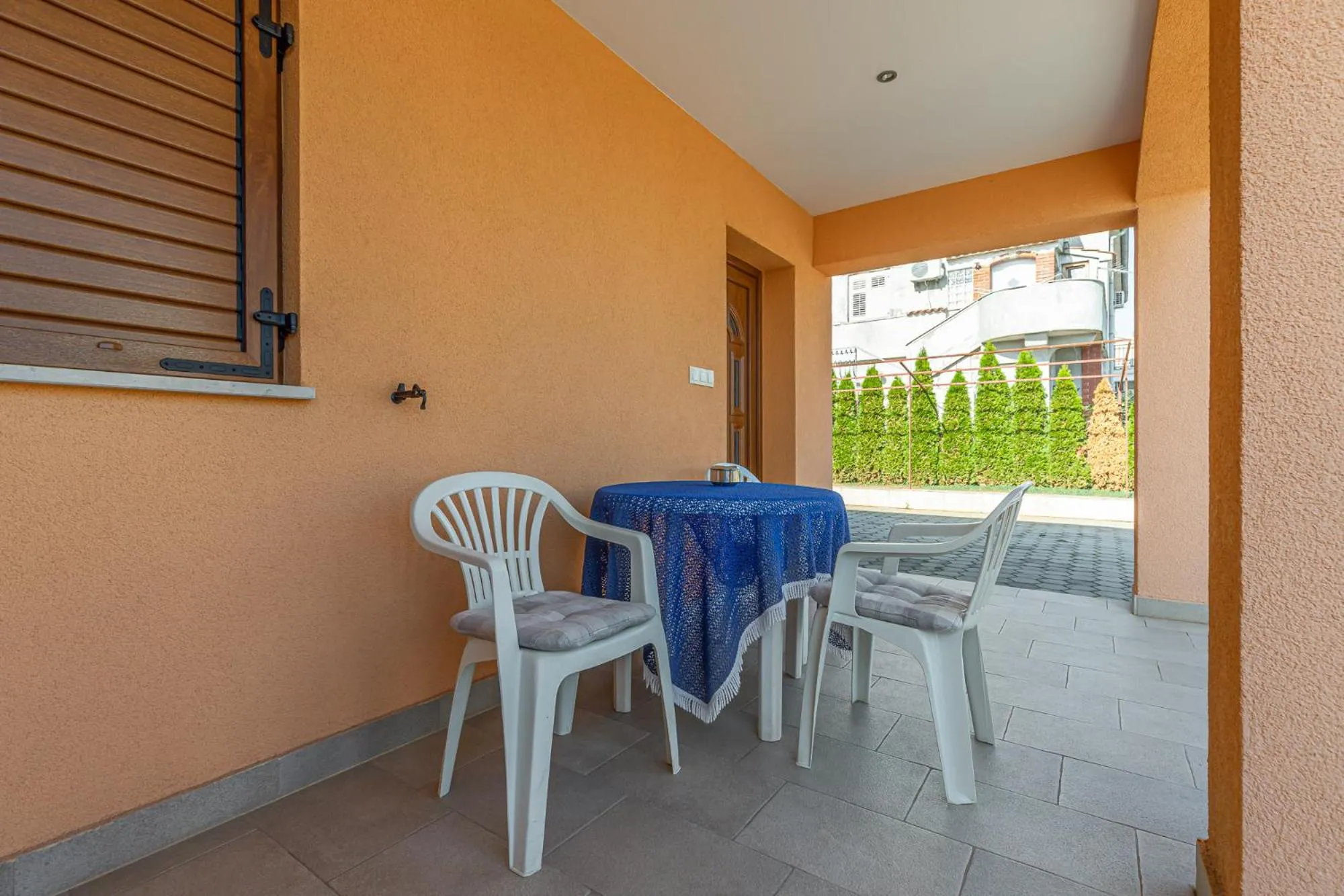 House near the sea & city center - pet friendly
