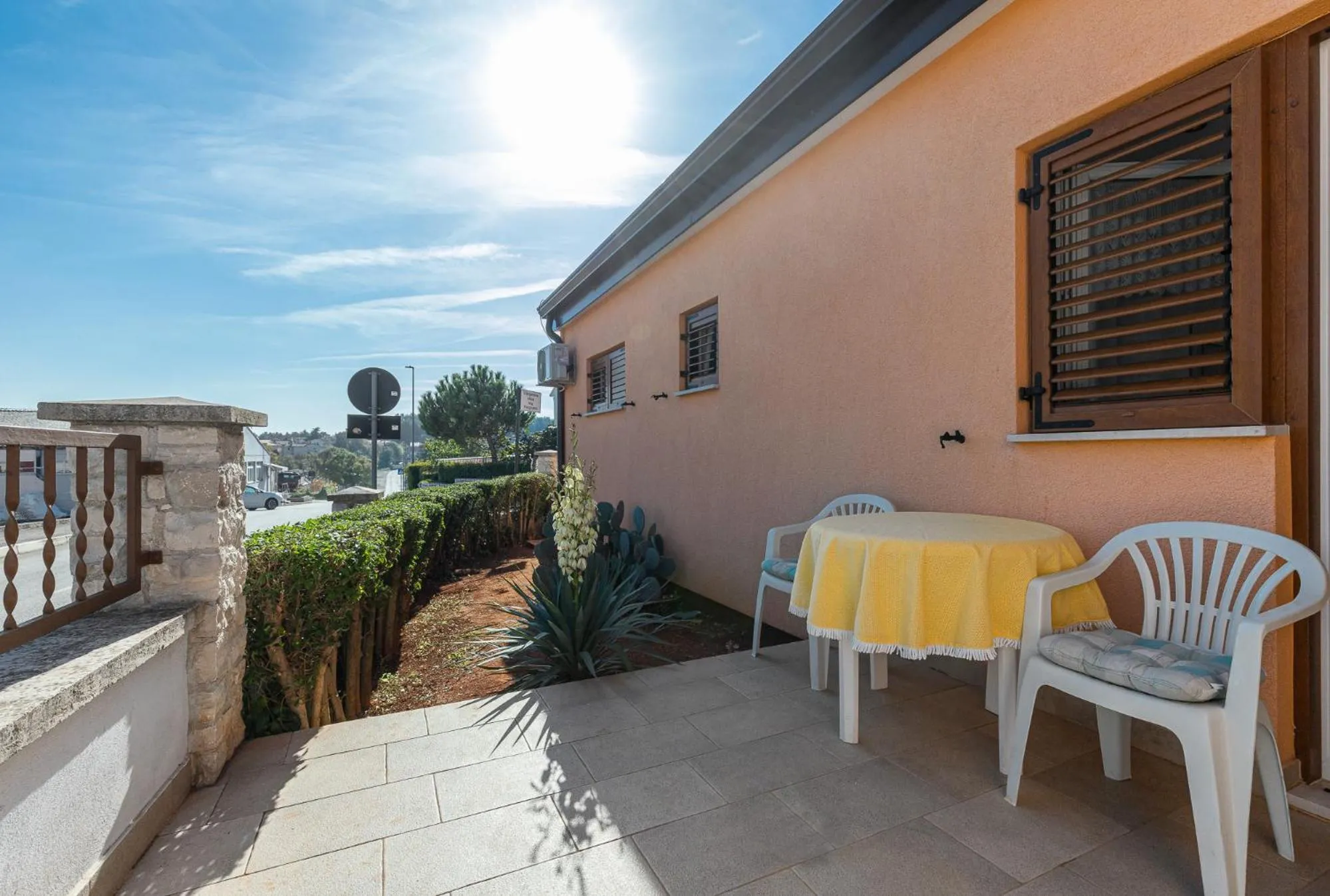 House near the sea & city center - pet friendly