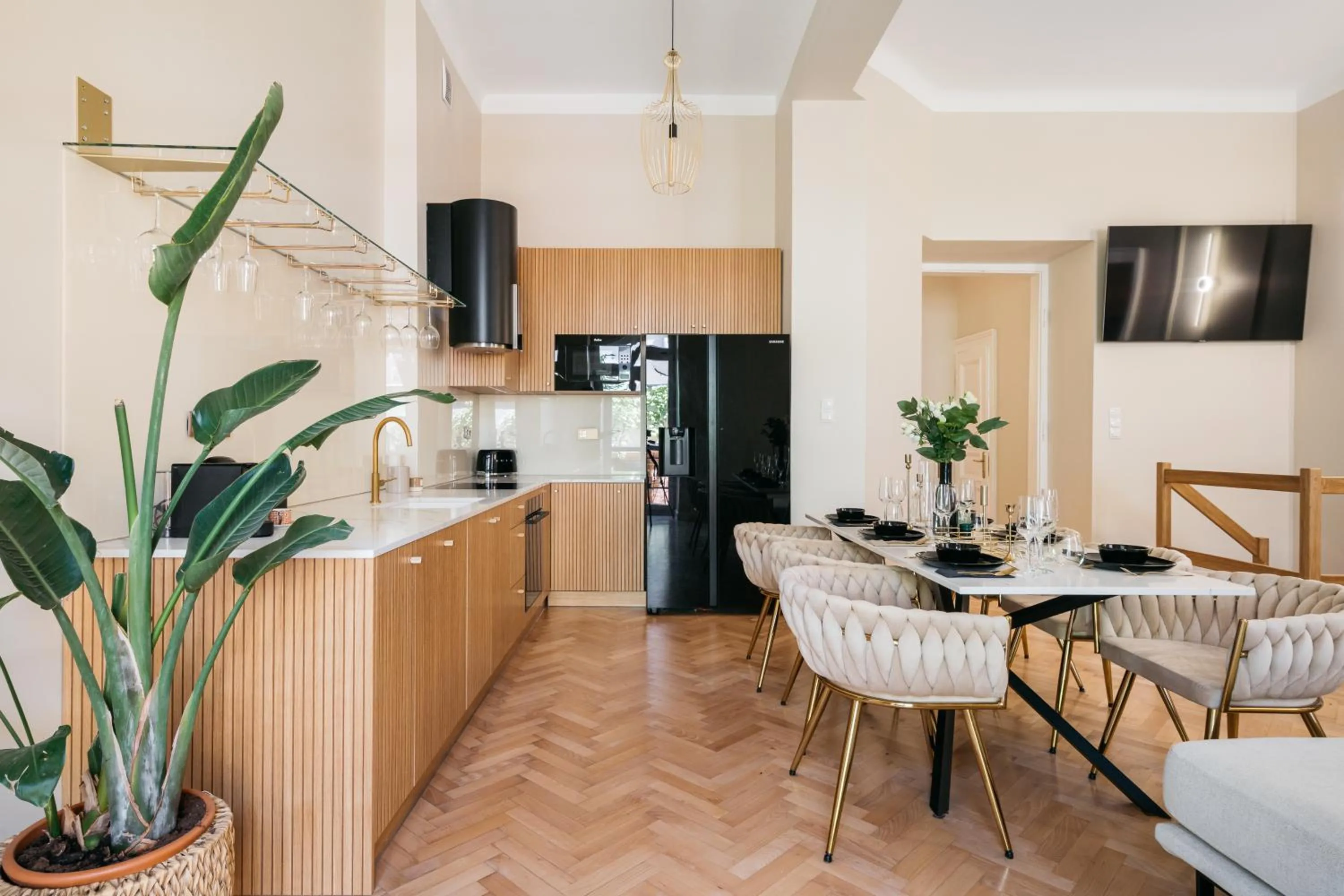 Old Town Oasis - bespoke apartments