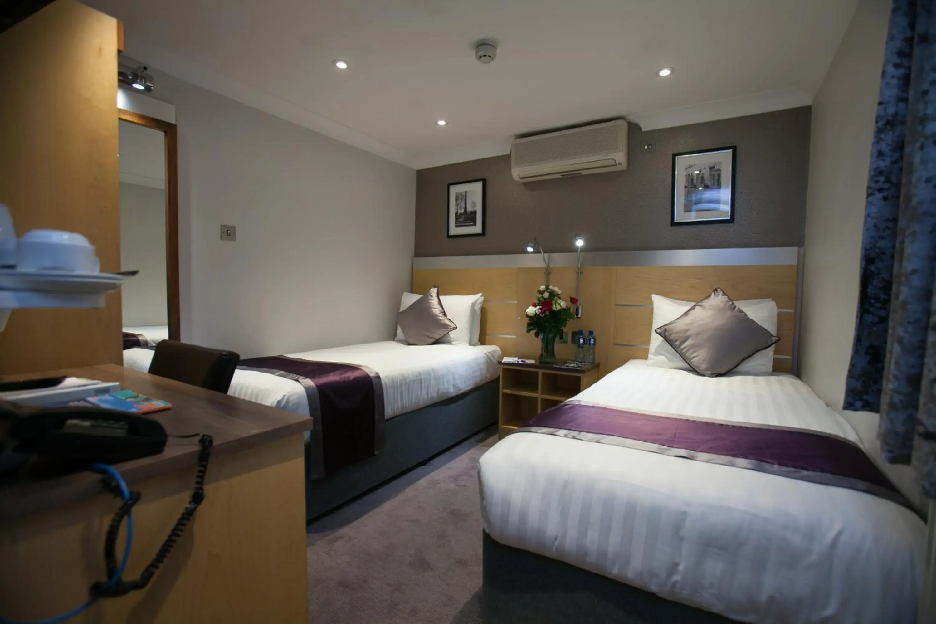 Standard Twin Room in Best Western Victoria Palace Standard Twin Room in Best Western Victoria Palace